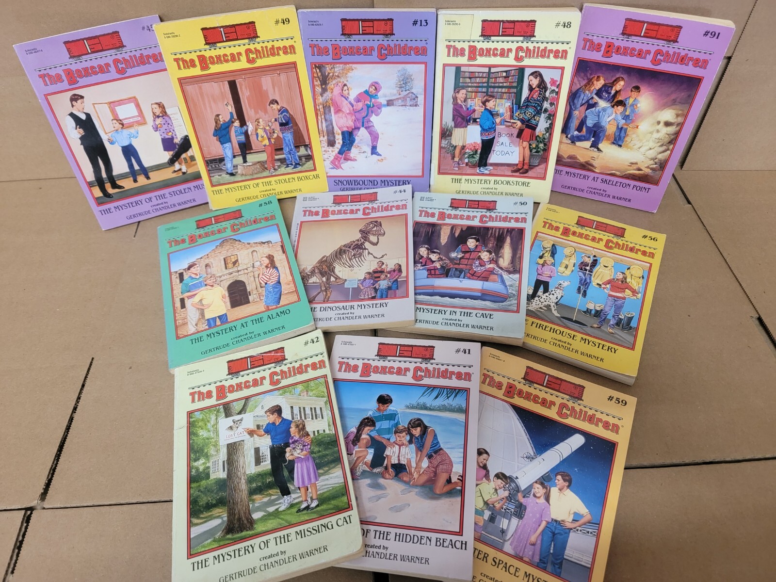 Lot of 10 of The Boxcar Children Gertrude Warner Chapter Books RANDOM MIX SET