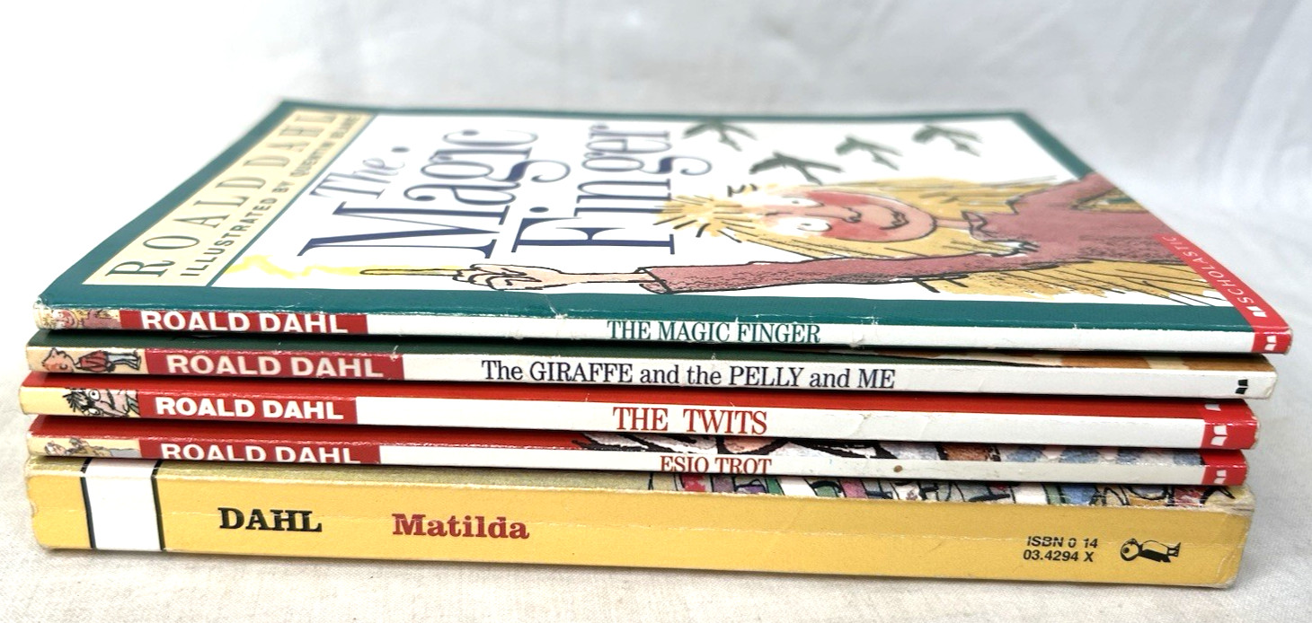 Matilda, The Twits,Esio Trot, Magic Finger, Giraffe and the Pelly By Roald Dahl