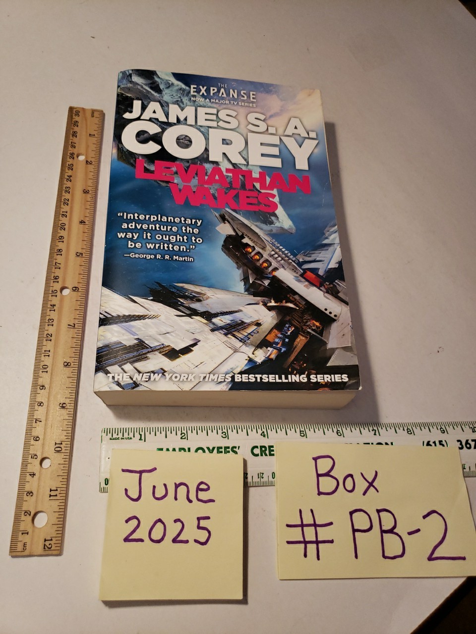 Leviathan Wakes Expanse Series Trade Paperback Book James S A Corey Scifi Space