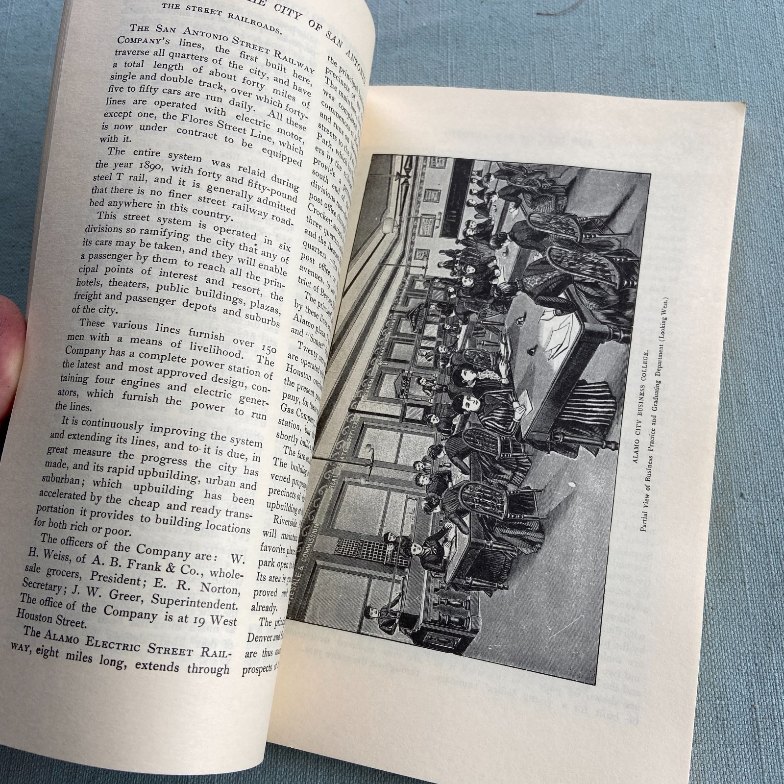 City of San Antonio Texas Andrew Morrison George Engelhardt Publisher Book 1977