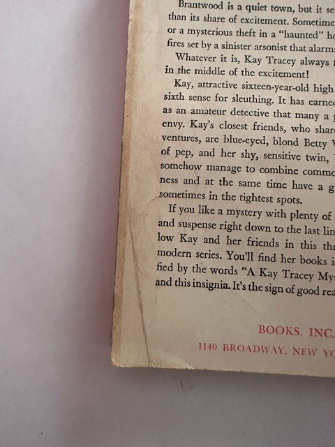 Lot of 4 Vintage 1950’s Kay Tracey paperback mystery books- Frances K Judd