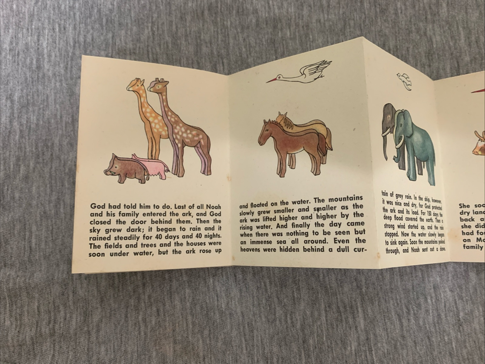 Vintage Noah’s Ark Booklet Muhlenberg Press West Germany
