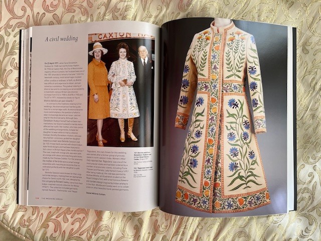 The Wedding Dress: 300 Years of Bridal Fashions, V&A Museum, Brand new paperback
