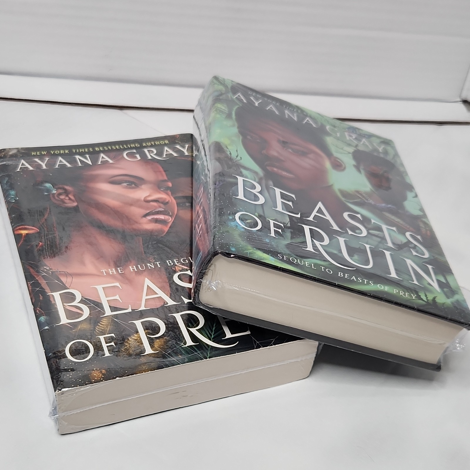Ayana Gray Beasts of Prey & Beasts of Ruin 2 Book Lot Penguin w/Dustcovers