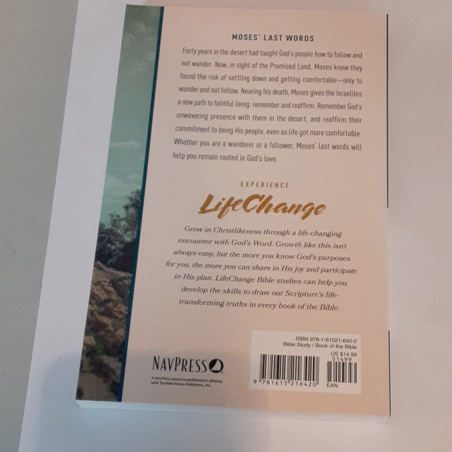 NavPress LifeChange Deuteronomy Trade Paperback Navigators Staff 2018