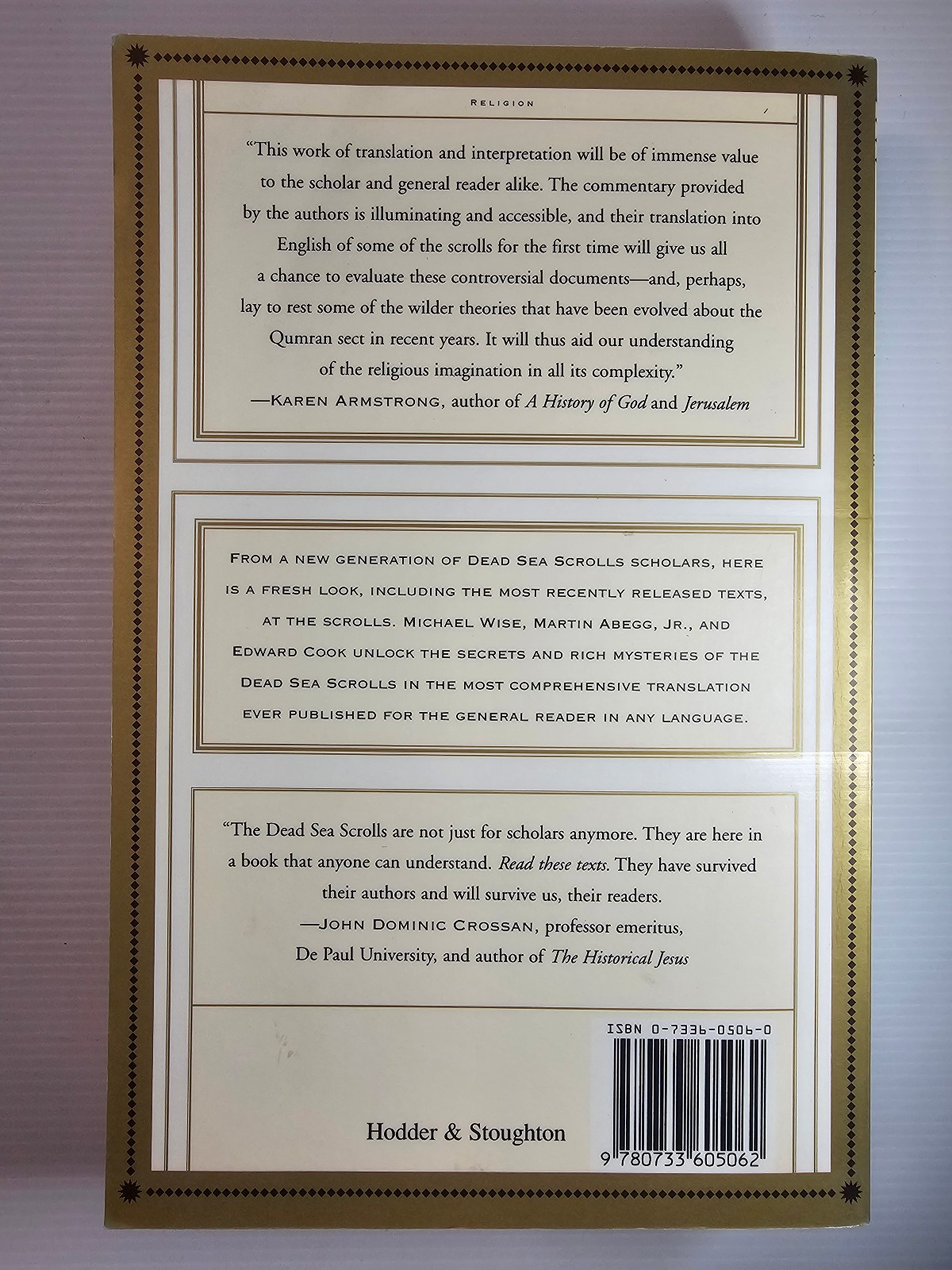 The Dead Sea Scrolls: A New Translation by Michael Wise – Paperback
