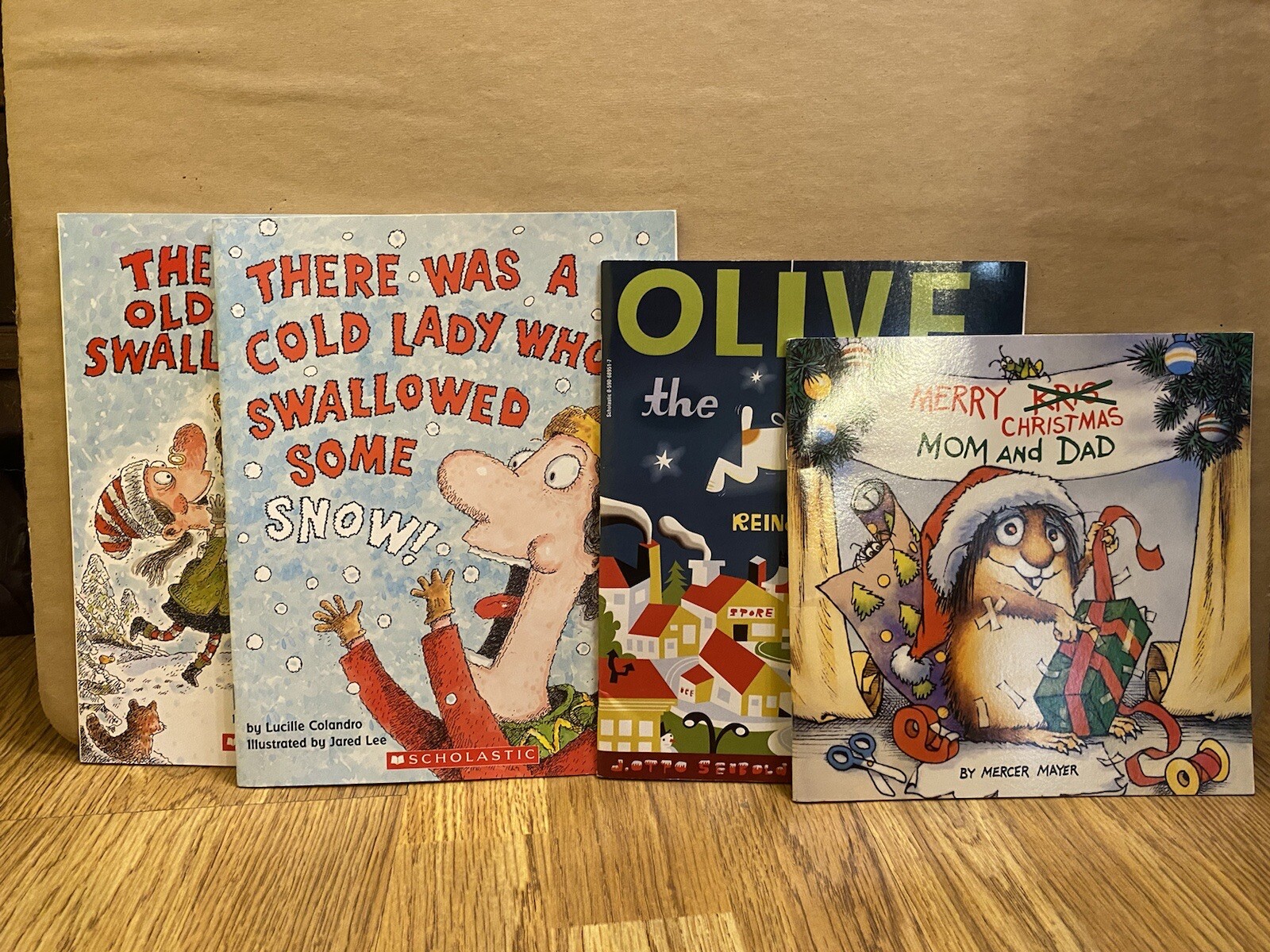 Vintage 4 Kids Christmas Themed Picture Books Bundle. There Was An Old Lady.