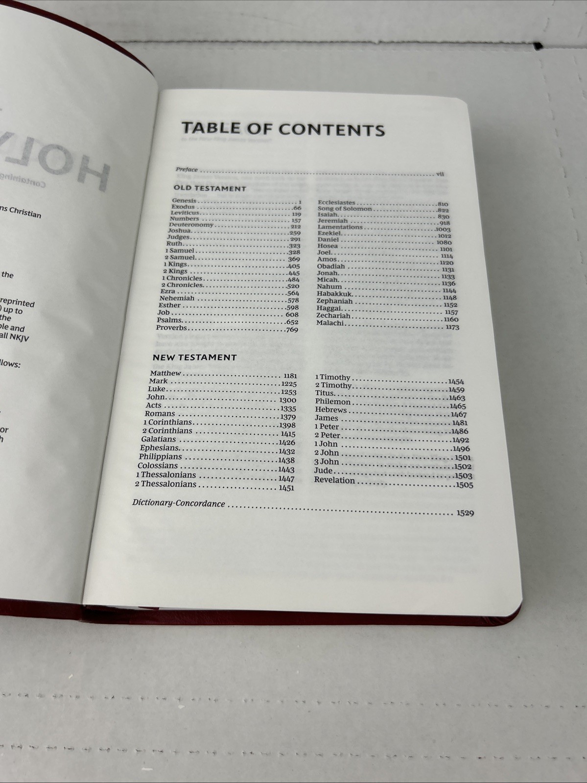 NKJV Holy Bible New King James Version Red Leather-Soft GIANT PRINT Reference