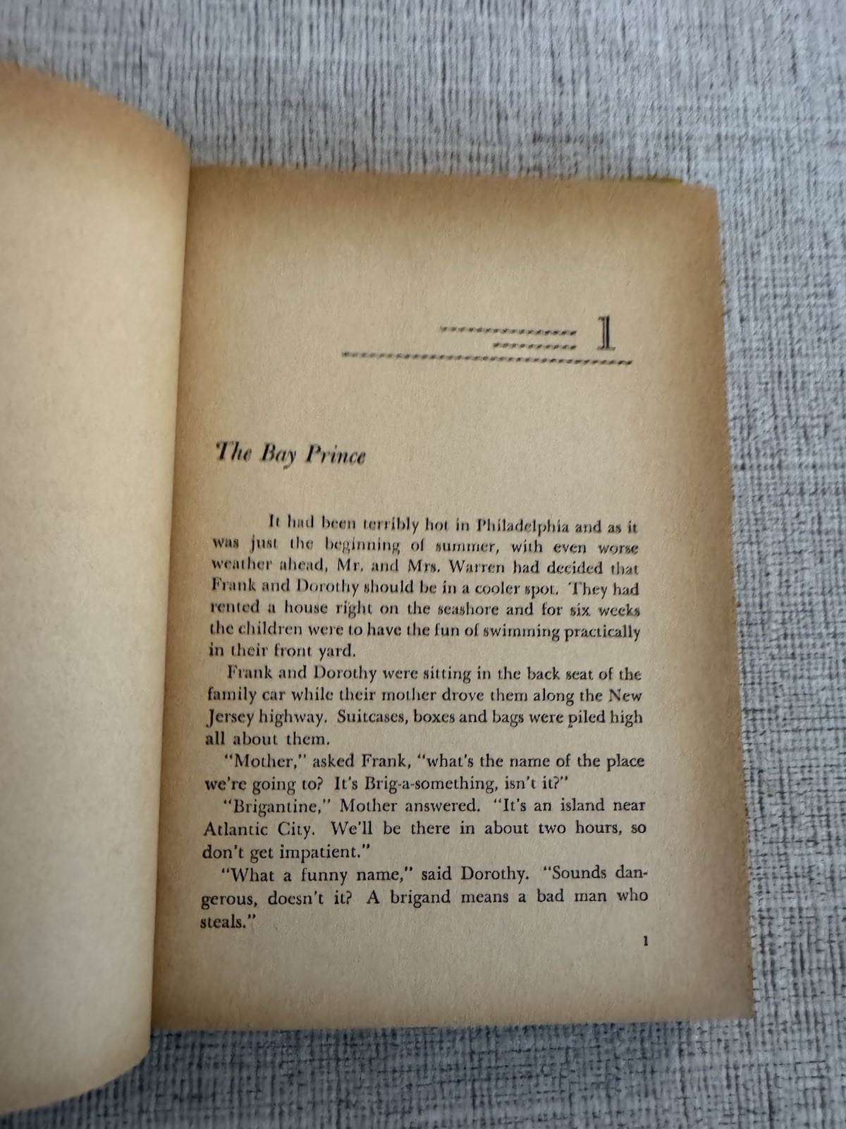 Dangerous Island Helen Mather-Smith Mindlin 1956 Weekly Reader HC