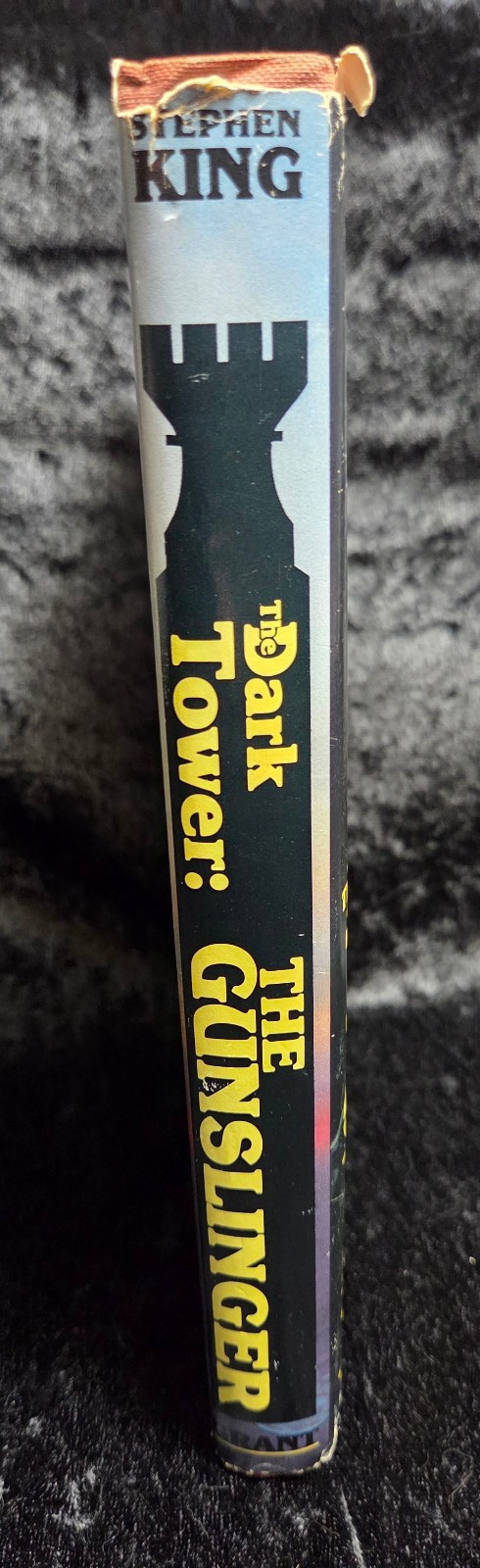 Stephen King Book The Gunslinger Dark Tower First 1st Printing Edition 1982 HC