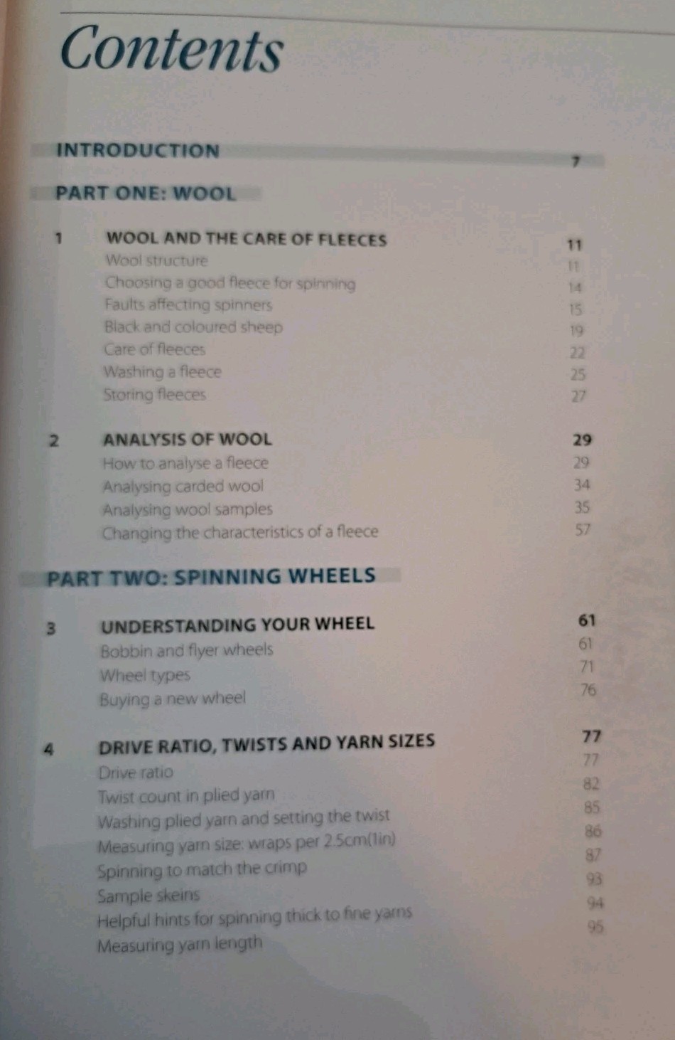 SPINNING WOOL: BEYOND THE BASICS By Anne Field *LIKE NEW*