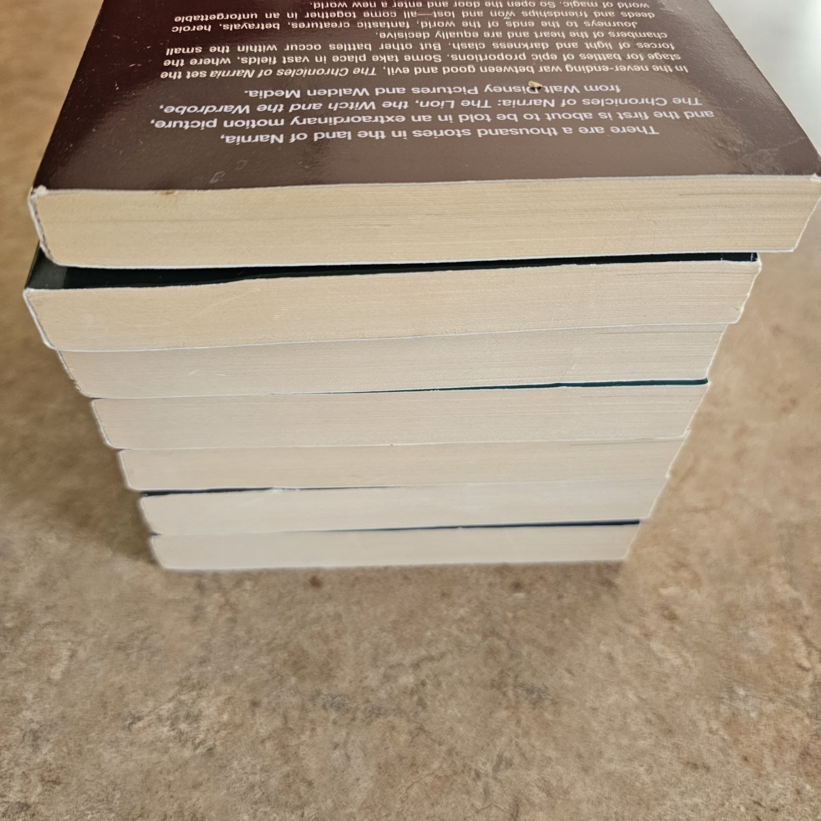THE CHRONICLES OF NARNIA C. S. Lewis Series 7-Book Boxed Set