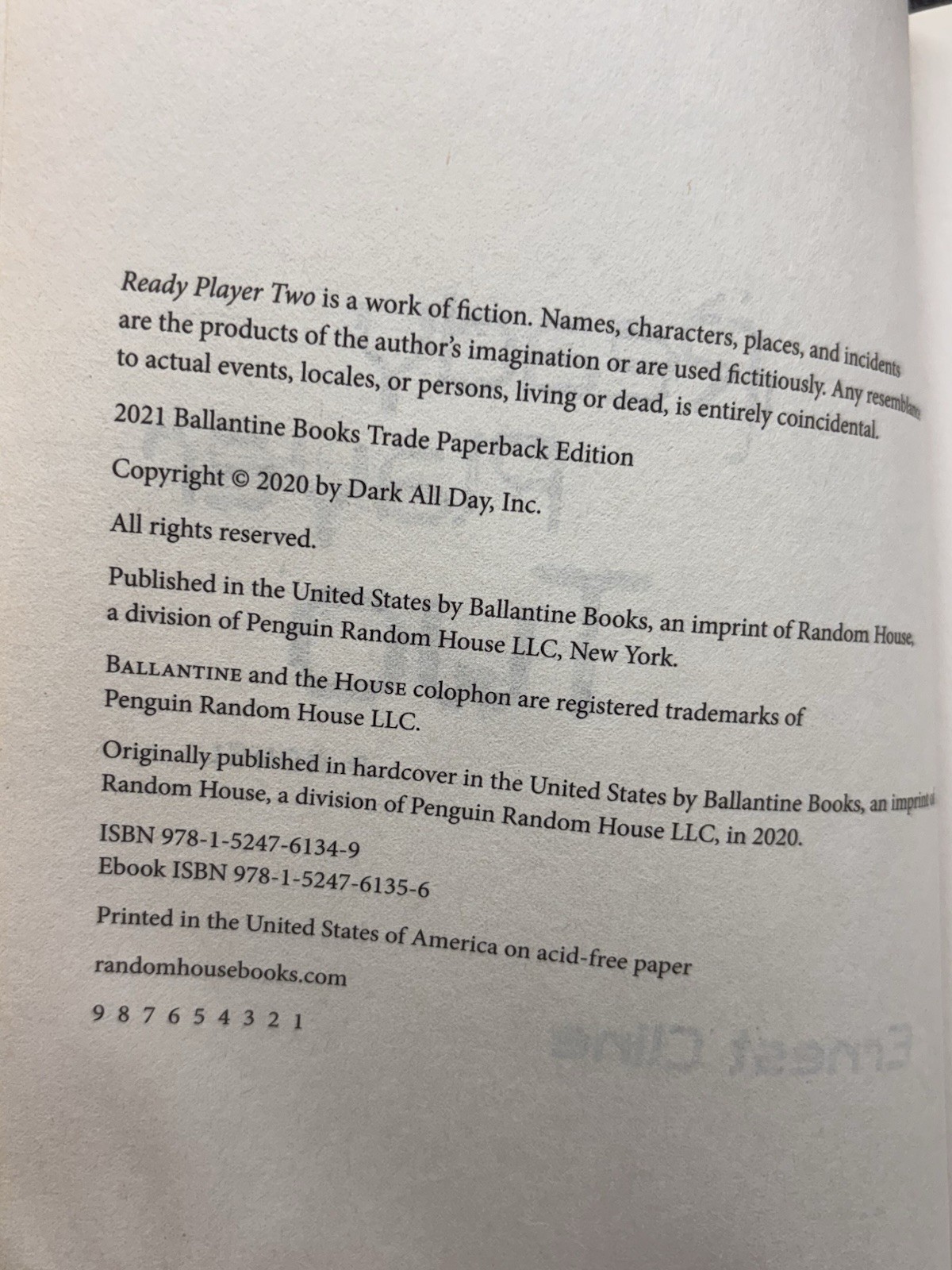 Ballantine Books Ready Player Two Ernest Cline Trade Paperback 2021 Stain Damage