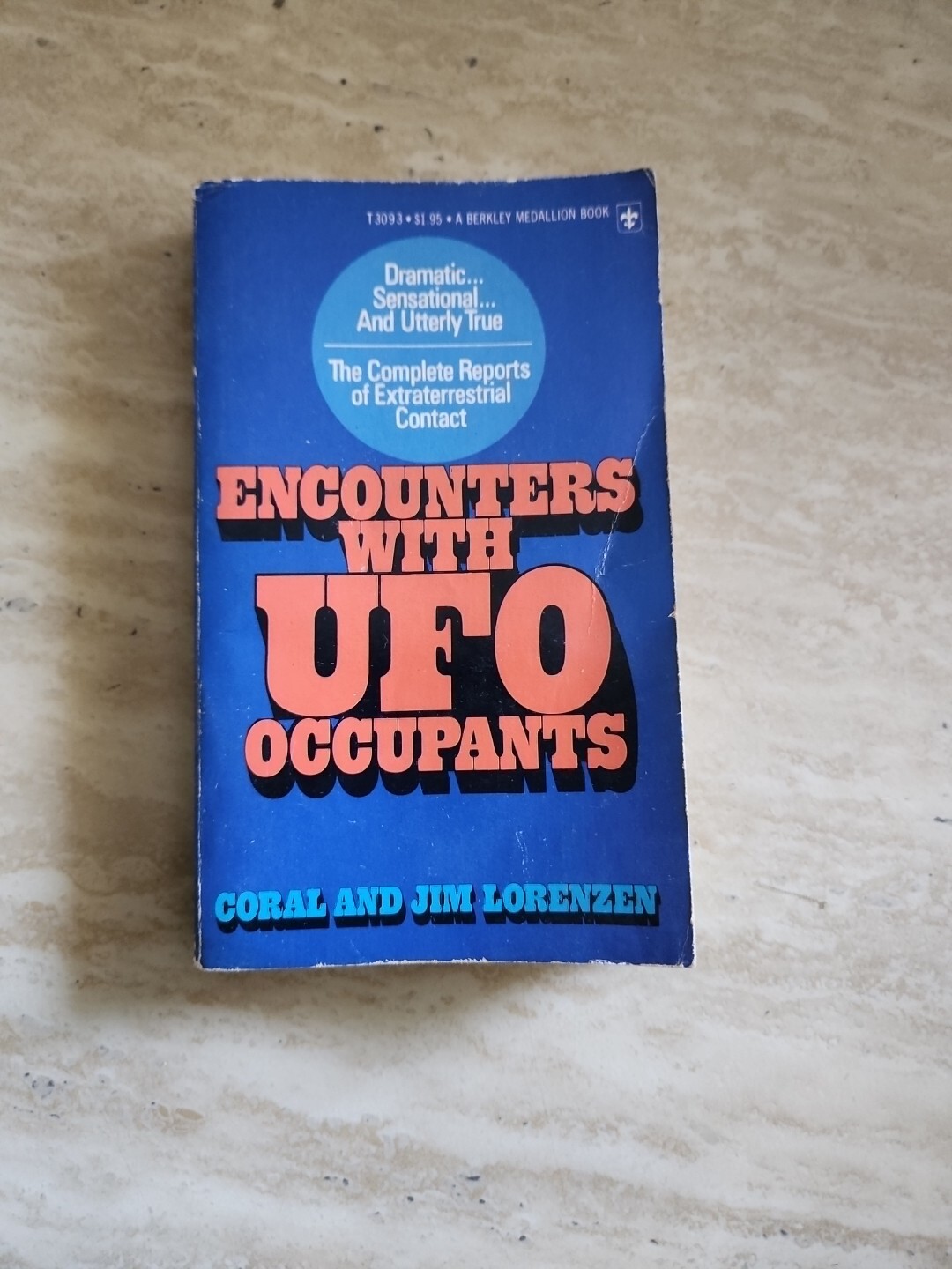 Encounters with UFO occupants (A Berkley medallion book) 1976 1st Thus