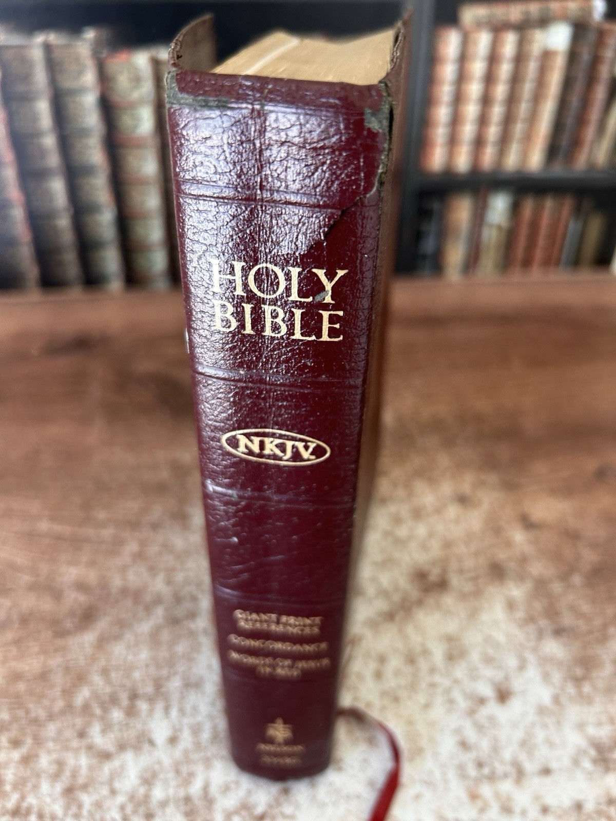 HOLY BIBLE NKJV Giant Print Nelson 1992 Red Letter Ed. Burgundy Bonded Leather