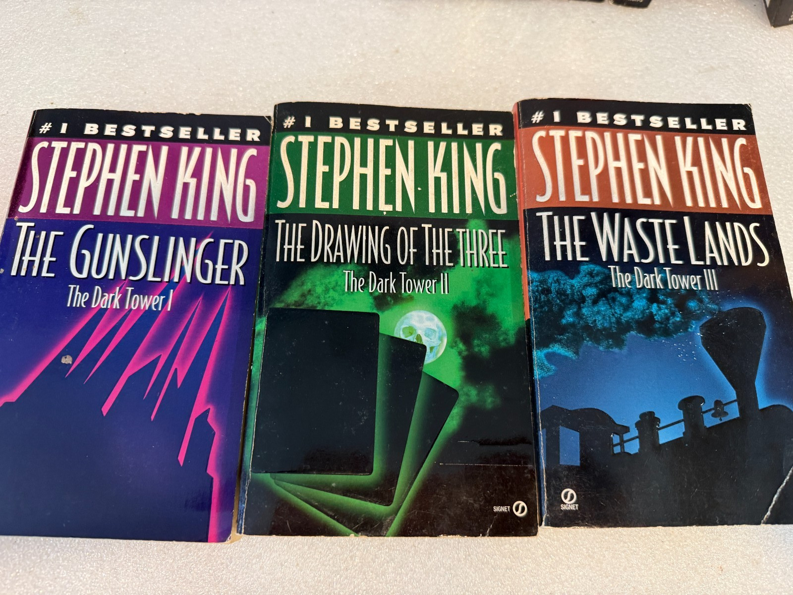 Stephen King Lot of 10 Paperback Books Dark Tower 1-2-3, Cujo & More