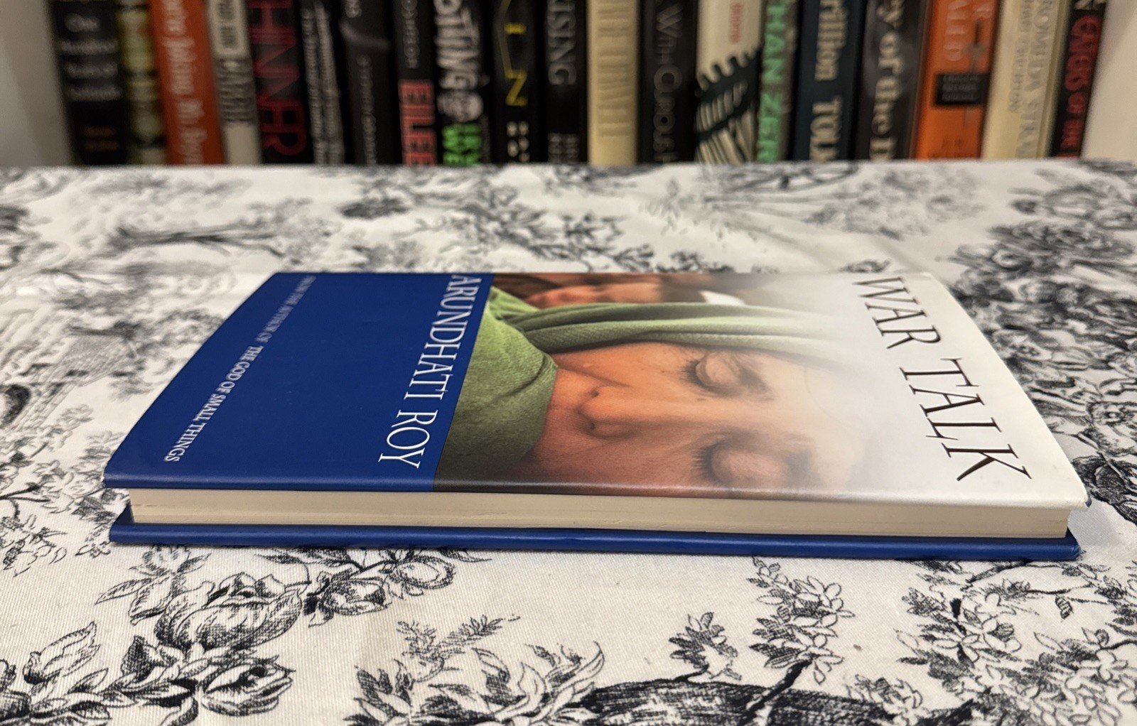 SIGNED! War Talk – Arundhati Roy (2003, Hardcover) First Edition/Print, VG
