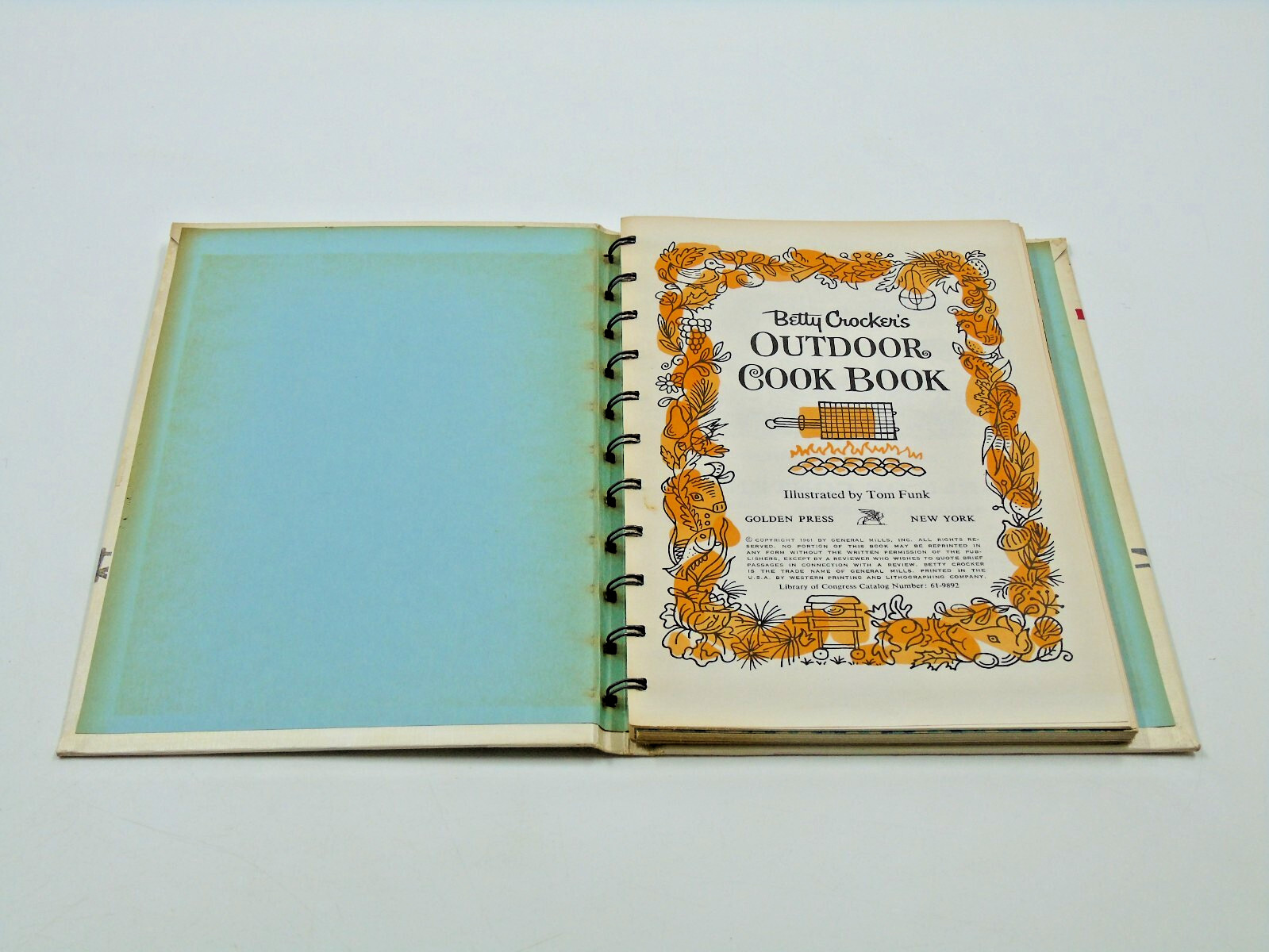 Betty Crocker’s Outdoor Cook Book Vintage 1961 HC With Spiral Golden Press