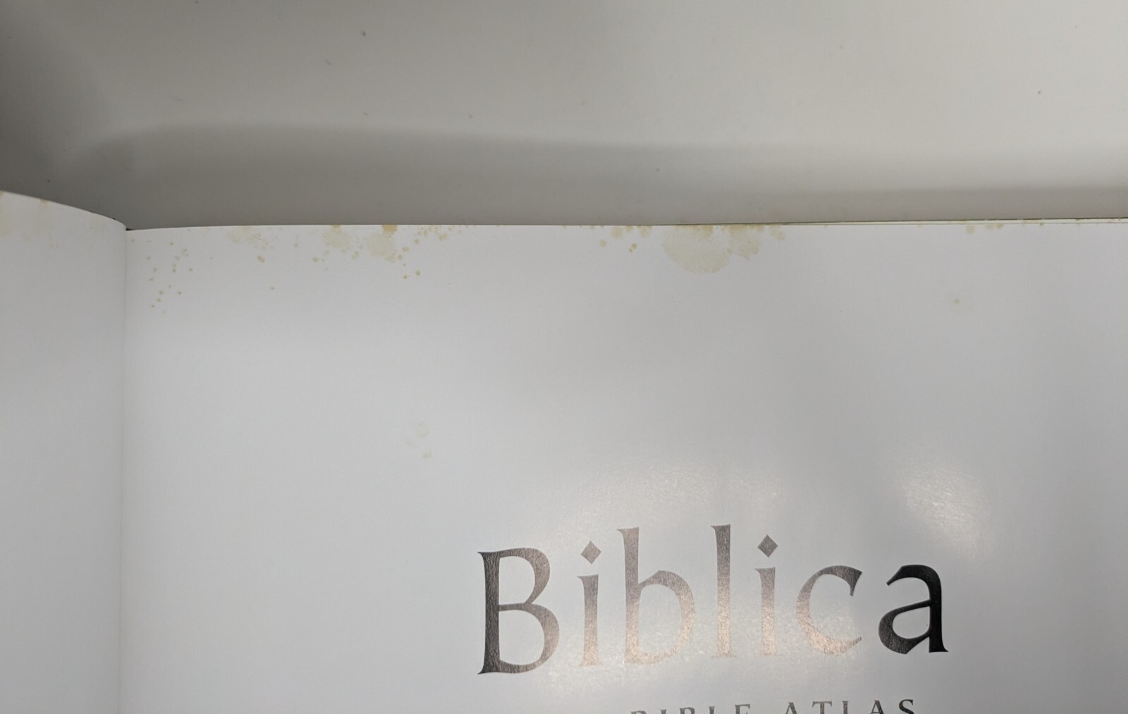 Biblica: The Bible Atlas: A Social and Historical Journey Through the Lands of t