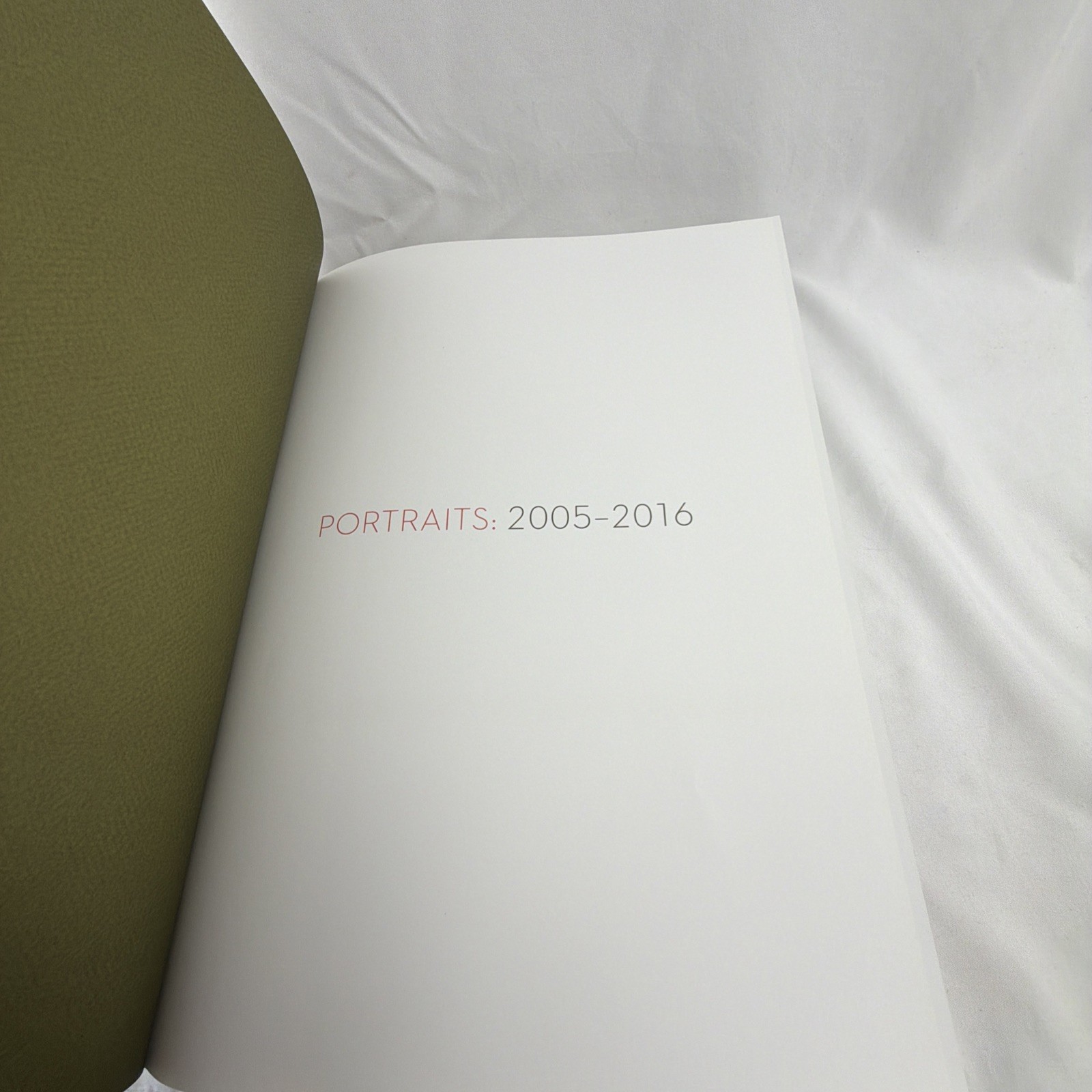Annie Leibovitz: Portraits 2005-2016 by Annie Leibovitz (English) Hardcover Book