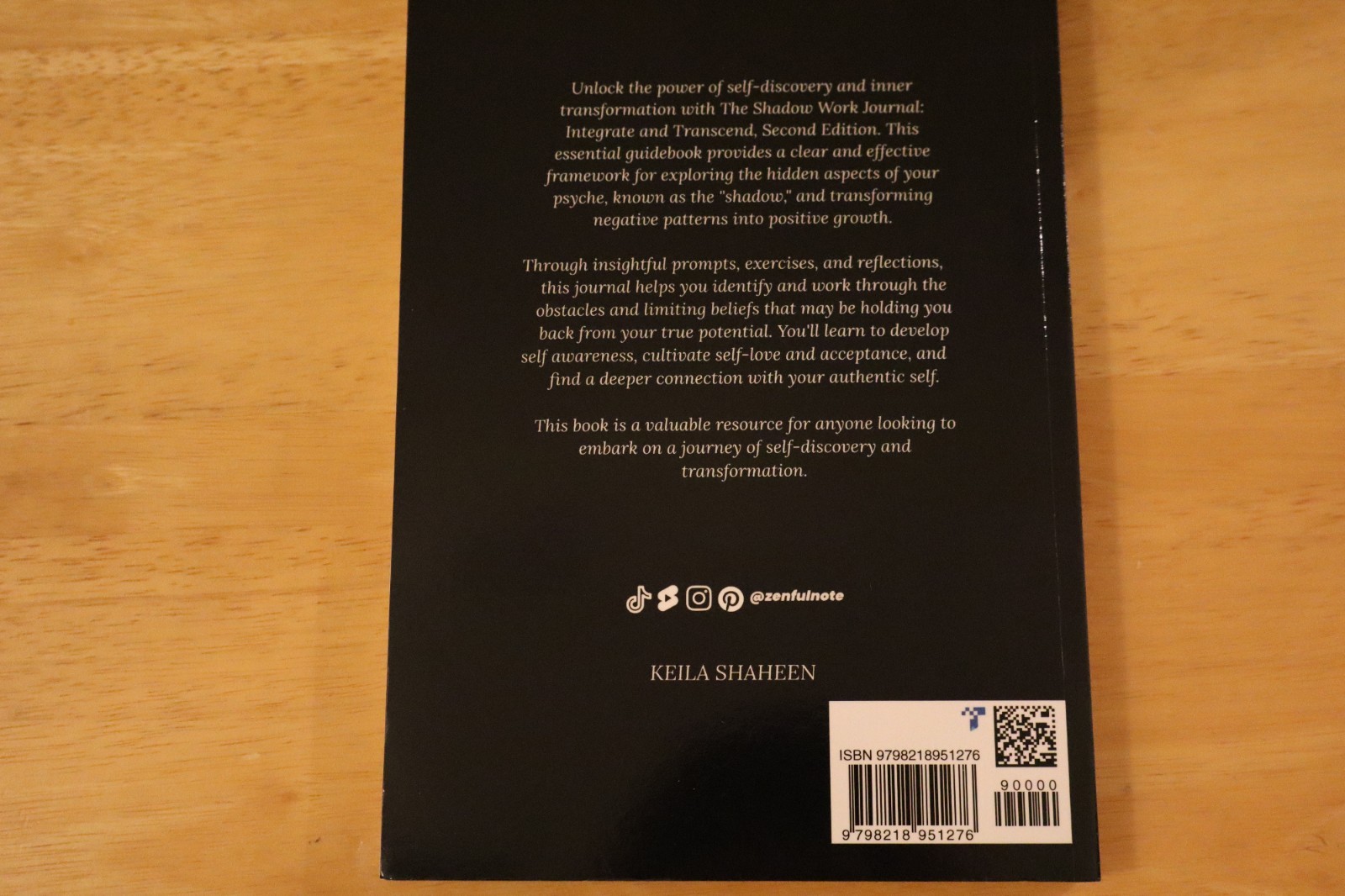 The Shadow Work Journal: A Guide to Integrate and Transcend your Shadows