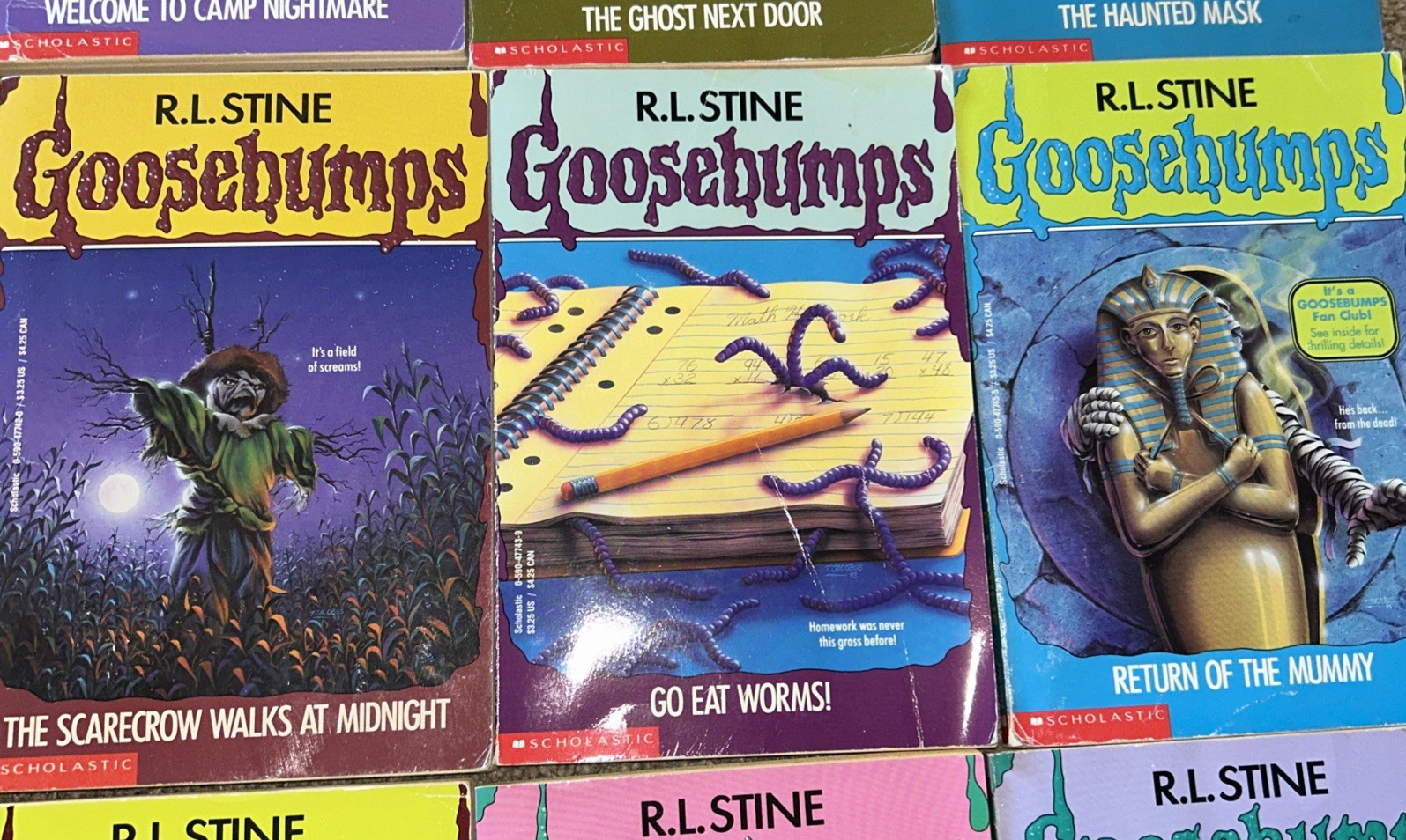 32 Vtg Goosebumps Books by RL Stine – See Pics & Description