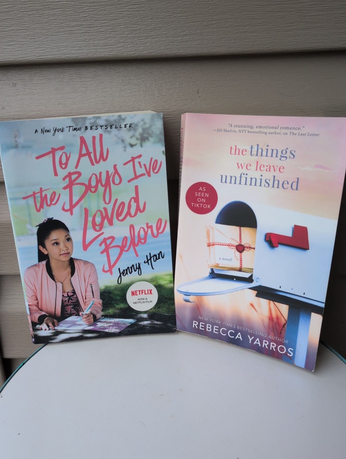 BookTok Book Lot of 10 Colleen Hoover Emily Henry Rebecca Yarros Jenny Han