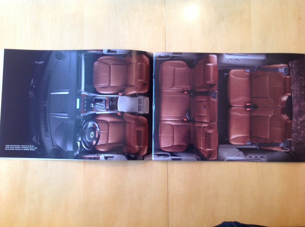2006 Jeep Commander Limited Quadra 5.7L HEMI V8 4.7L SUV Catalog Brochure Book