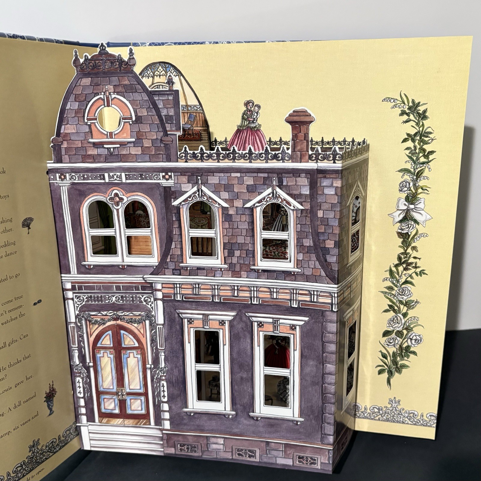 The Enchanted Dolls‘ House Wedding Pop Up Story Book ~ Robyn Johnson Hard Cover