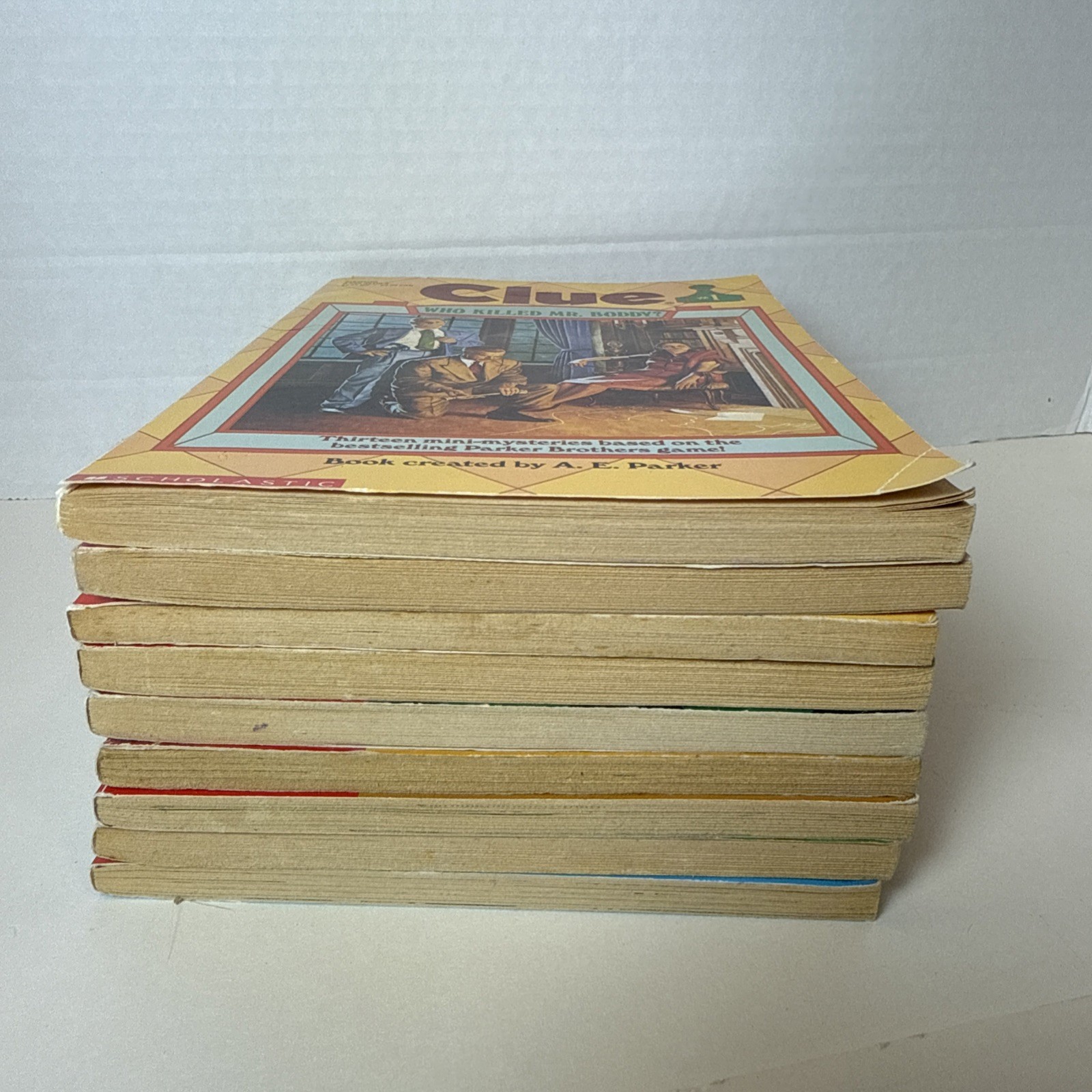 Lot of 9 Vtg. CLUE (1,3,4,8,10) & CLUE Jr. (1,3,5,6) A.E Parker Books 1990s