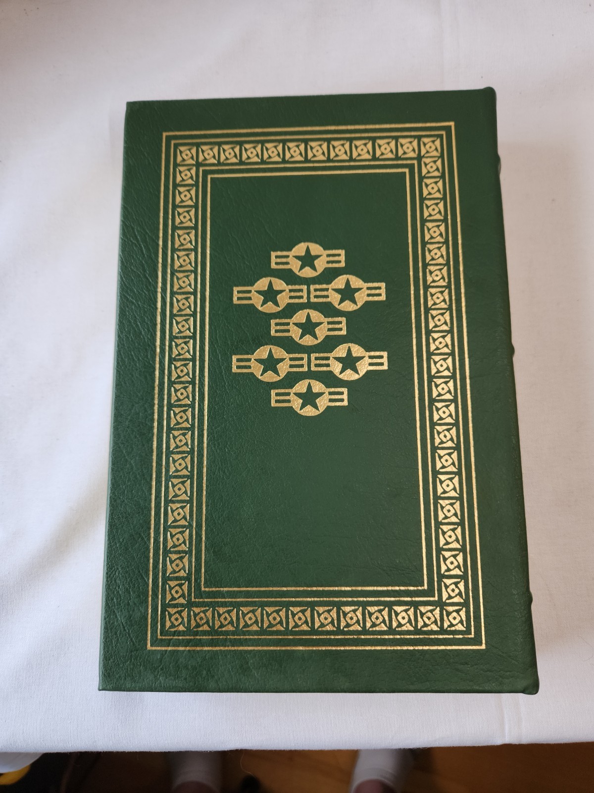 COMBAT LEADER’S FIELD GUIDE Brett Stoneberger Easton Press Collectors Ed. 2004