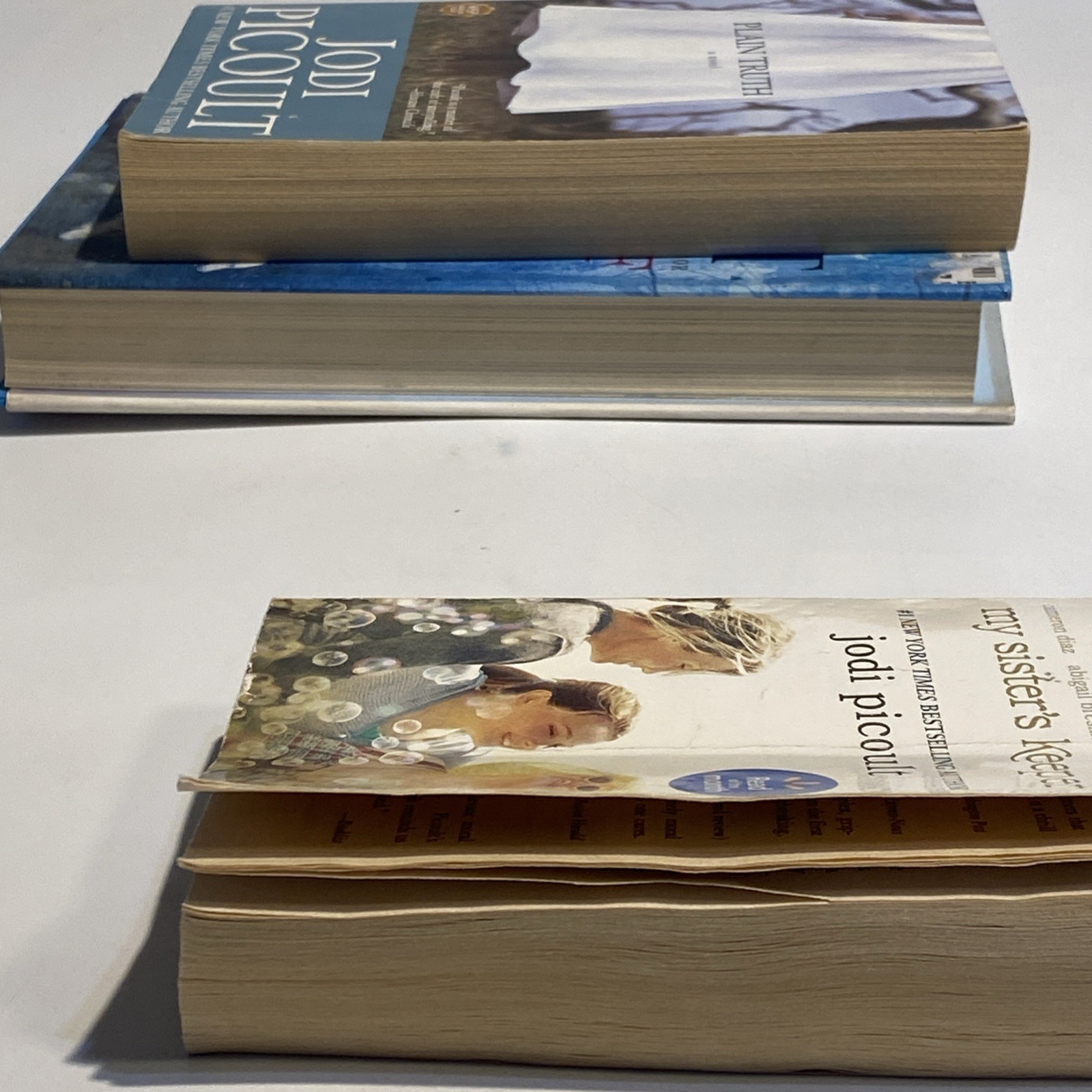 Jodi Picoult Novels, Lot Of 3, Mixed Lot, Hardcover, Paperback, English