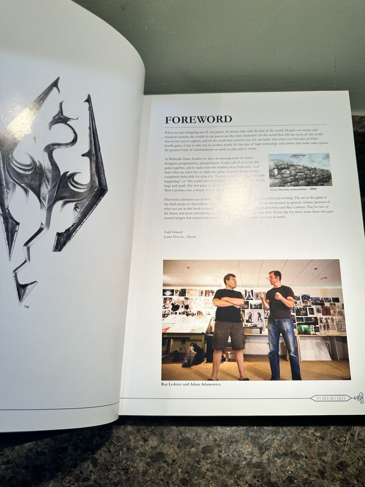 The Elder Scrolls V: Skyrim Collector’s Edition Art Book Leatherbound Hardcover