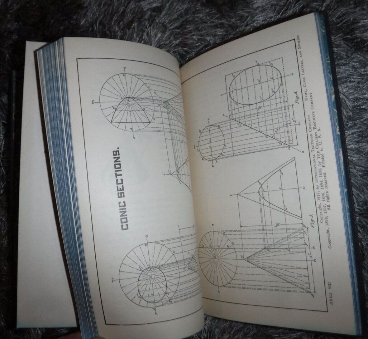 GEOMETRICAL DRAWING BY I C S STAFF -GEOMETRICAL DRAWING PARTS 1 & 2 1930 VINTAG