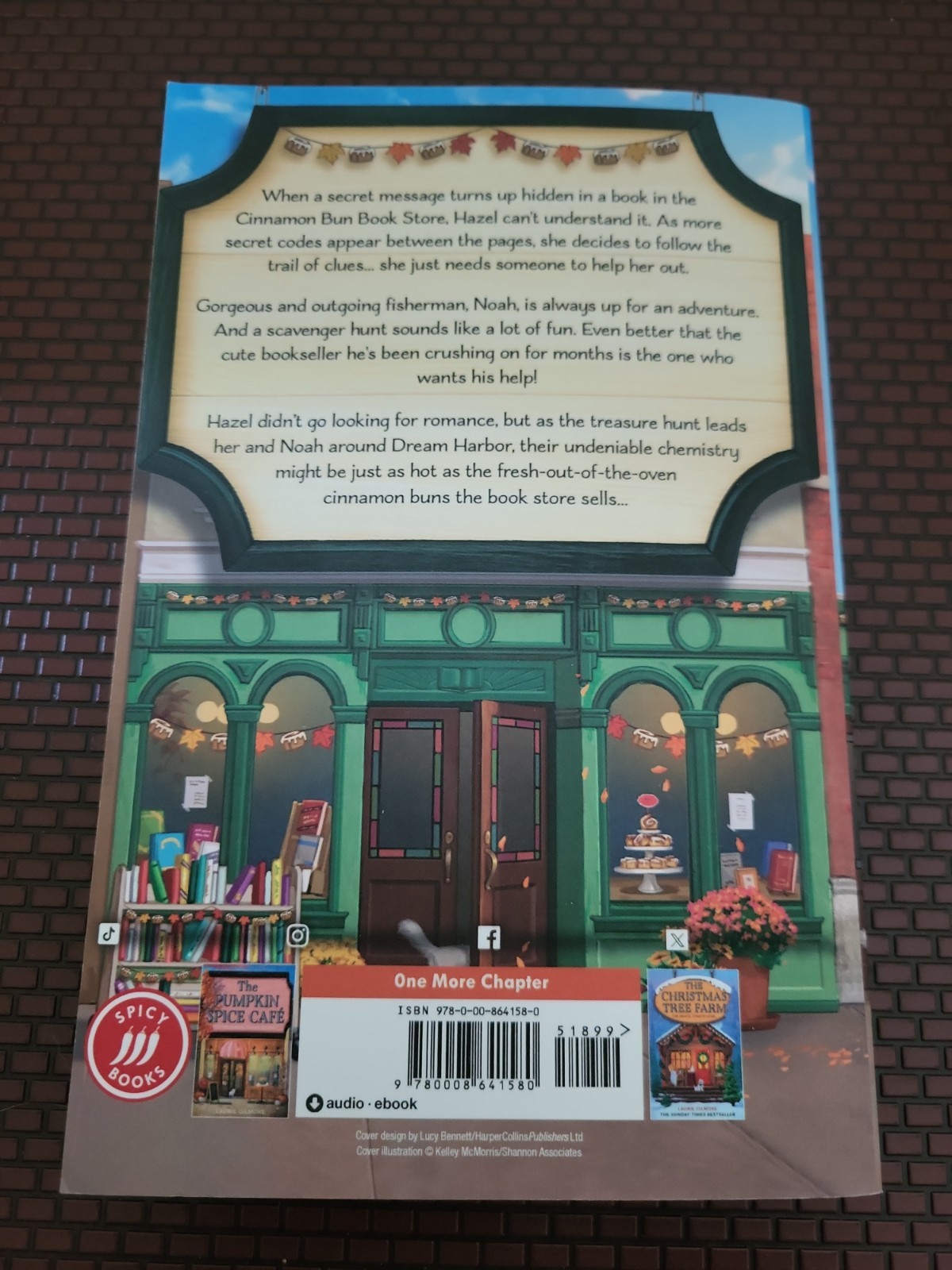 Cinnamon Bun Book Store by Laurie Gilmore (2024, Paperback)