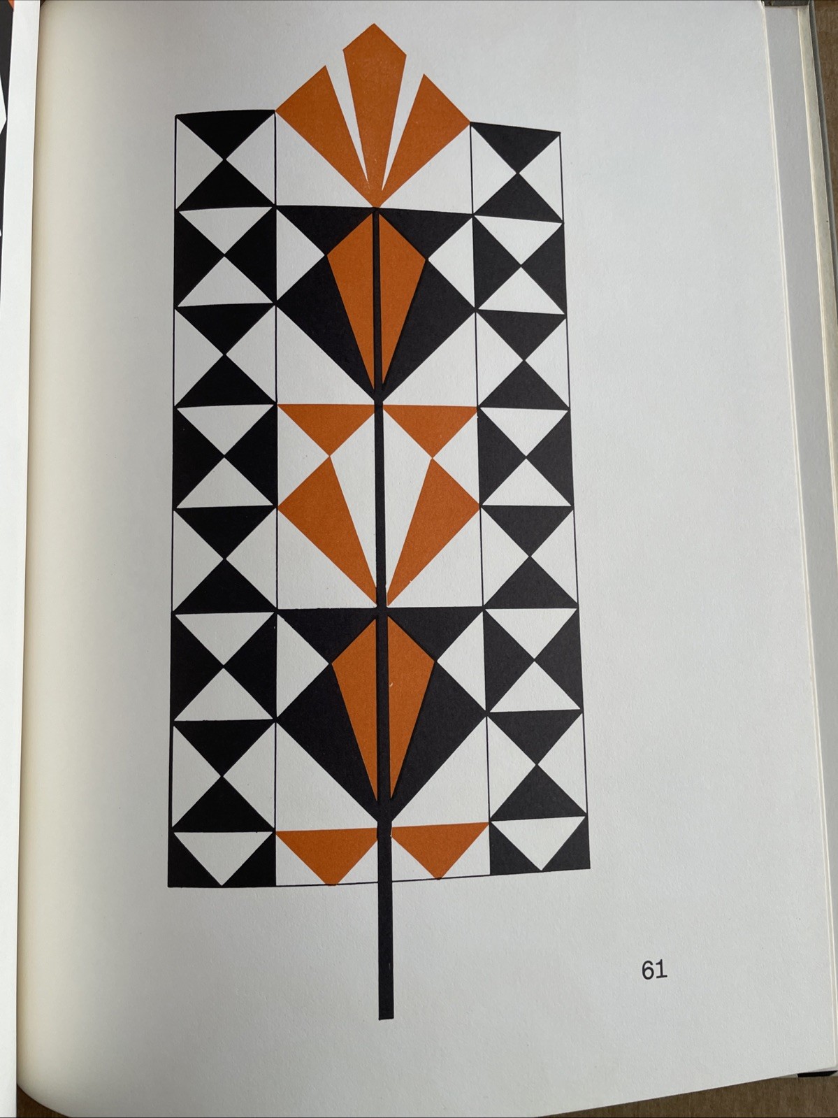 MODERN GEOMETRIC DESIGN Adolf Lorch HC Book (c) 1971 Oak Tree Press