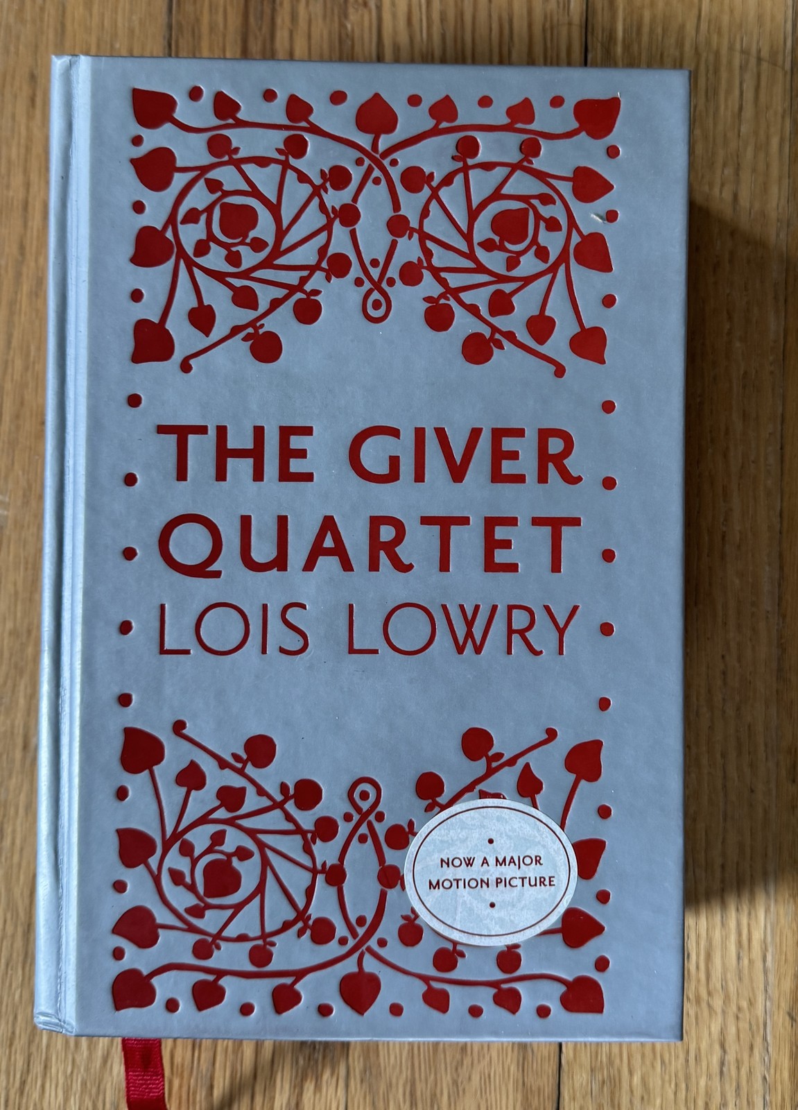 THE GIVER QUARTET 4 in 1 Volume Lois Lowry deluxe Hardcover