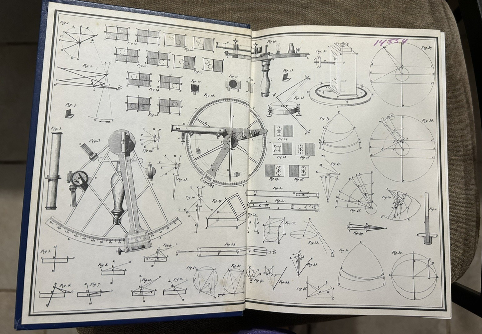 Dutton’s Navigation and Piloting Hardcover 13th Edition Elbert S. Maloney 1978