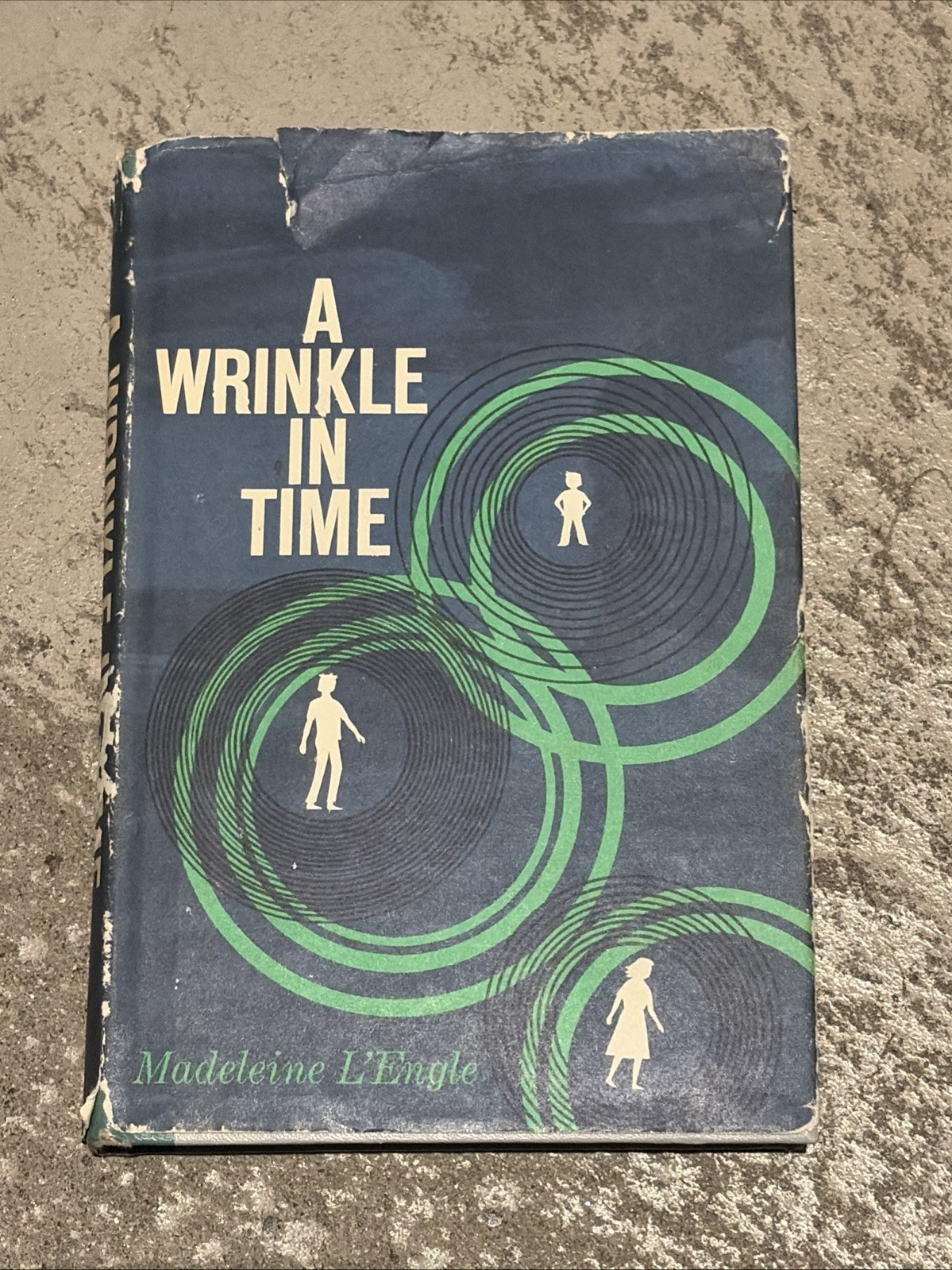A Wrinkle in Time By Madeleine L’engle Hardcover Book 1962 Book Club 1st Edition
