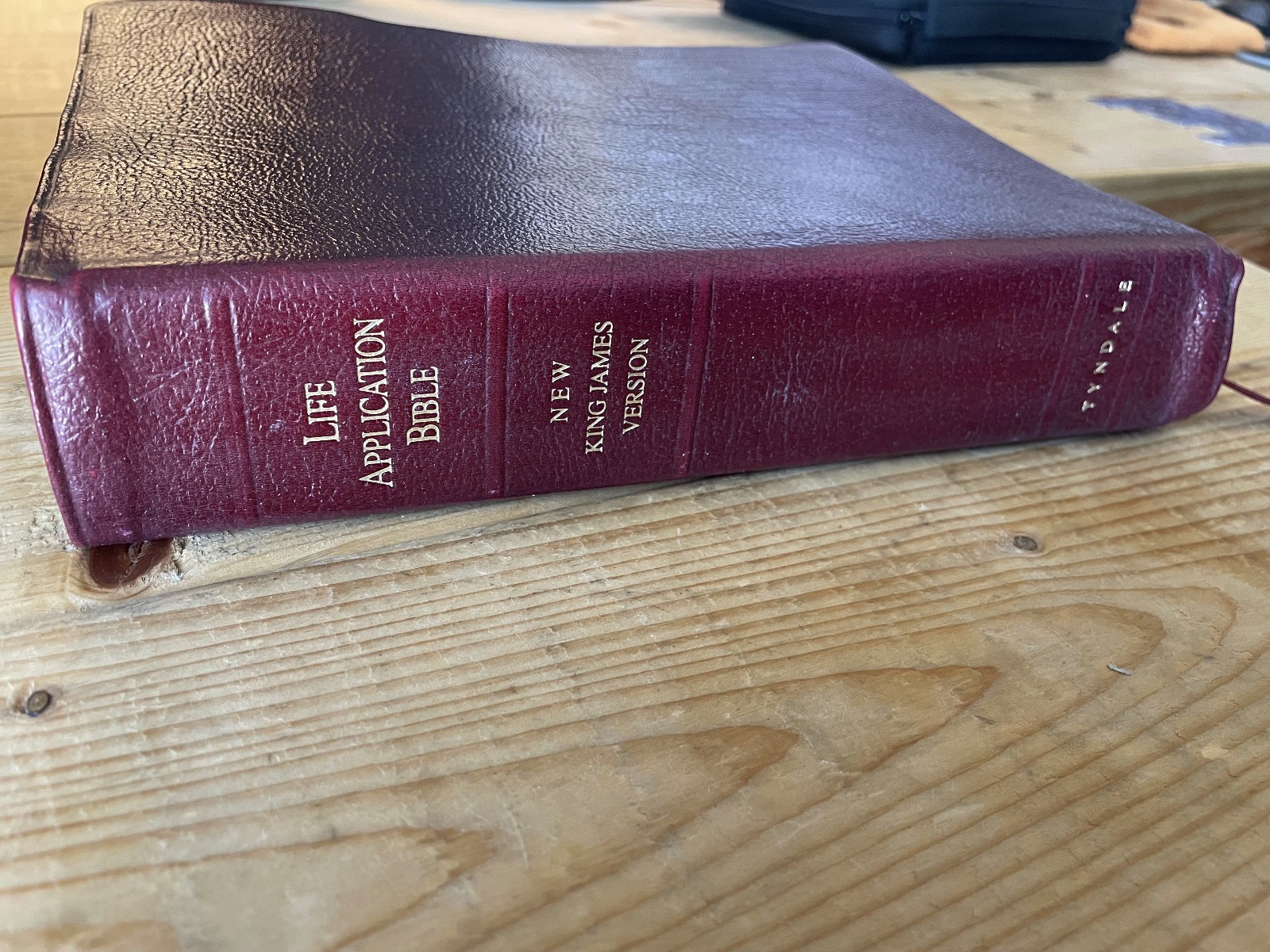Tyndale KJV Life Application Study Bible Genuine Leather Edge Lined Maroon