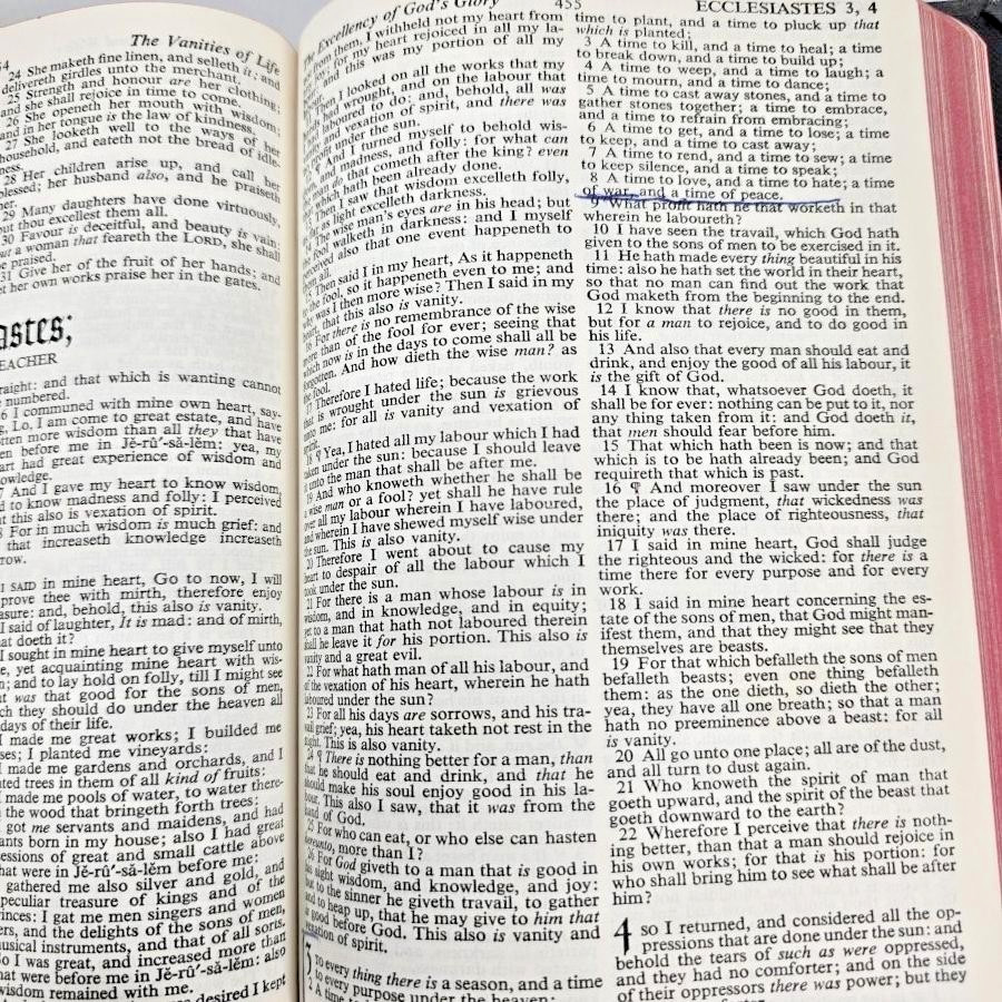Holy Bible KJV King James Black American Bible Society 1961 Maps Book Vintage