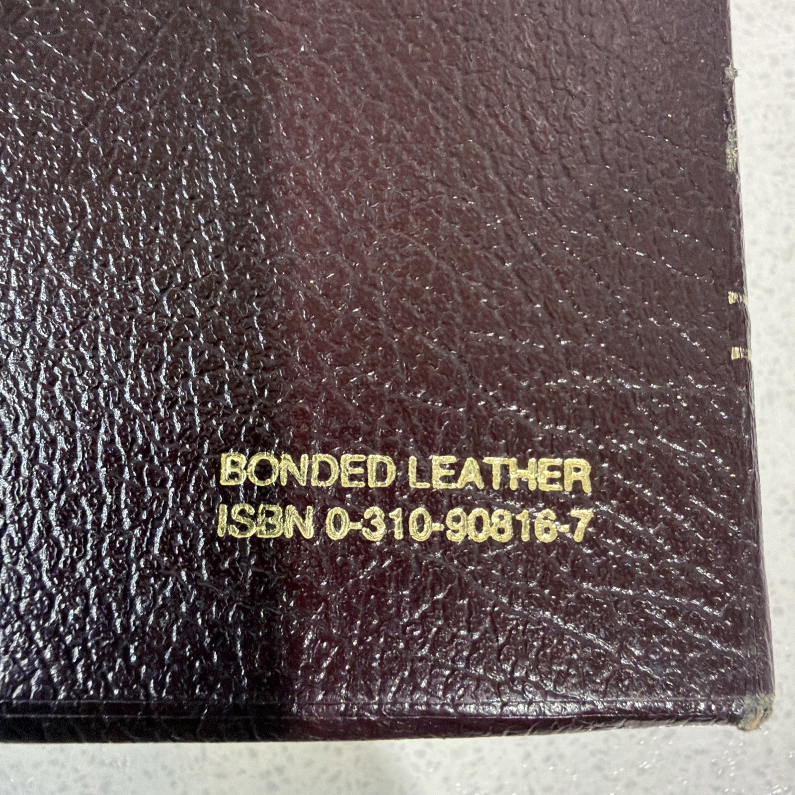 NIV 1984 Giant Print Reference Bible – Burgundy Imitation Leather