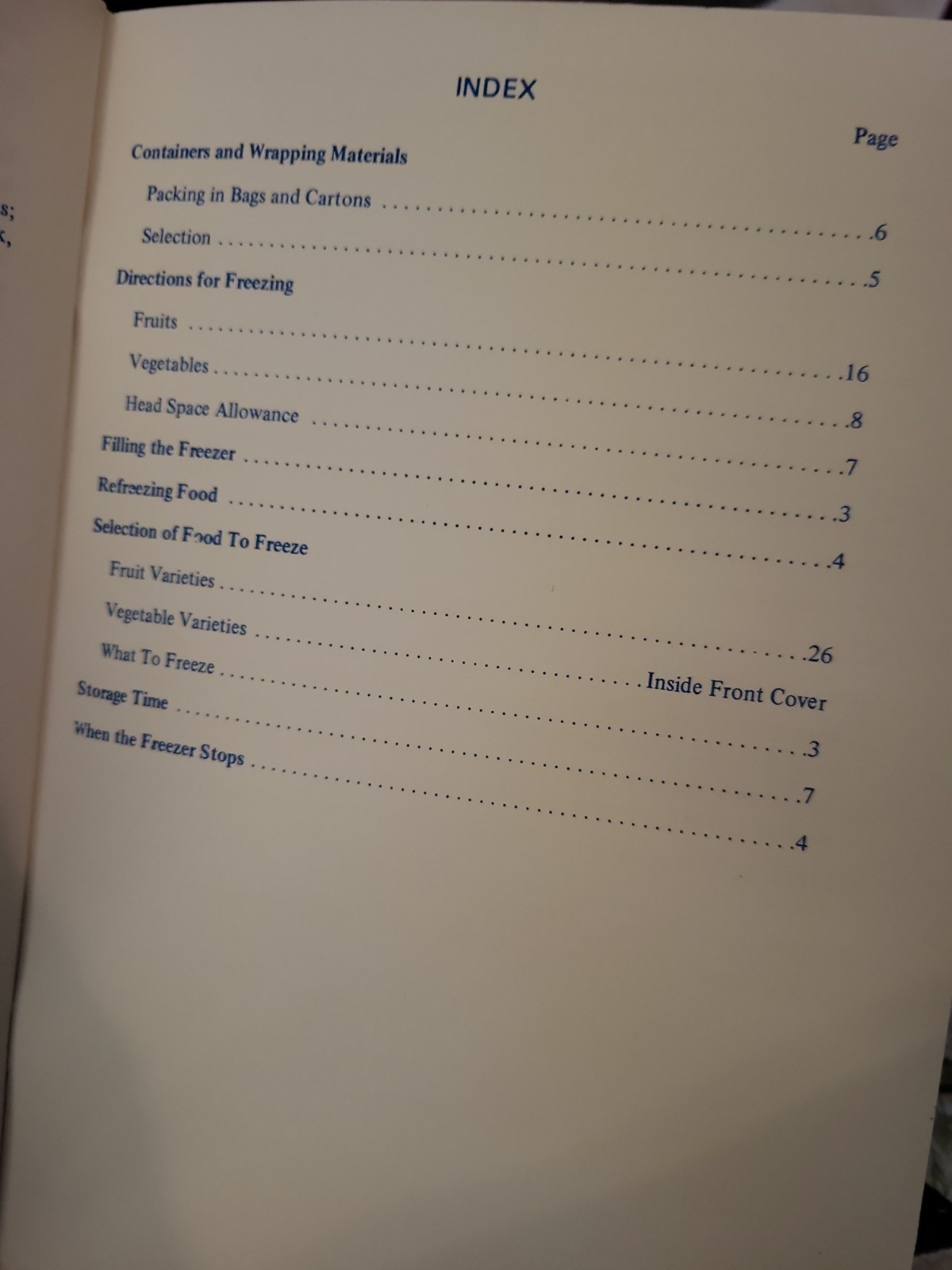 Freezing Fruits And Vegetables. Mississippi Extension Service Booklet. 26 Pages