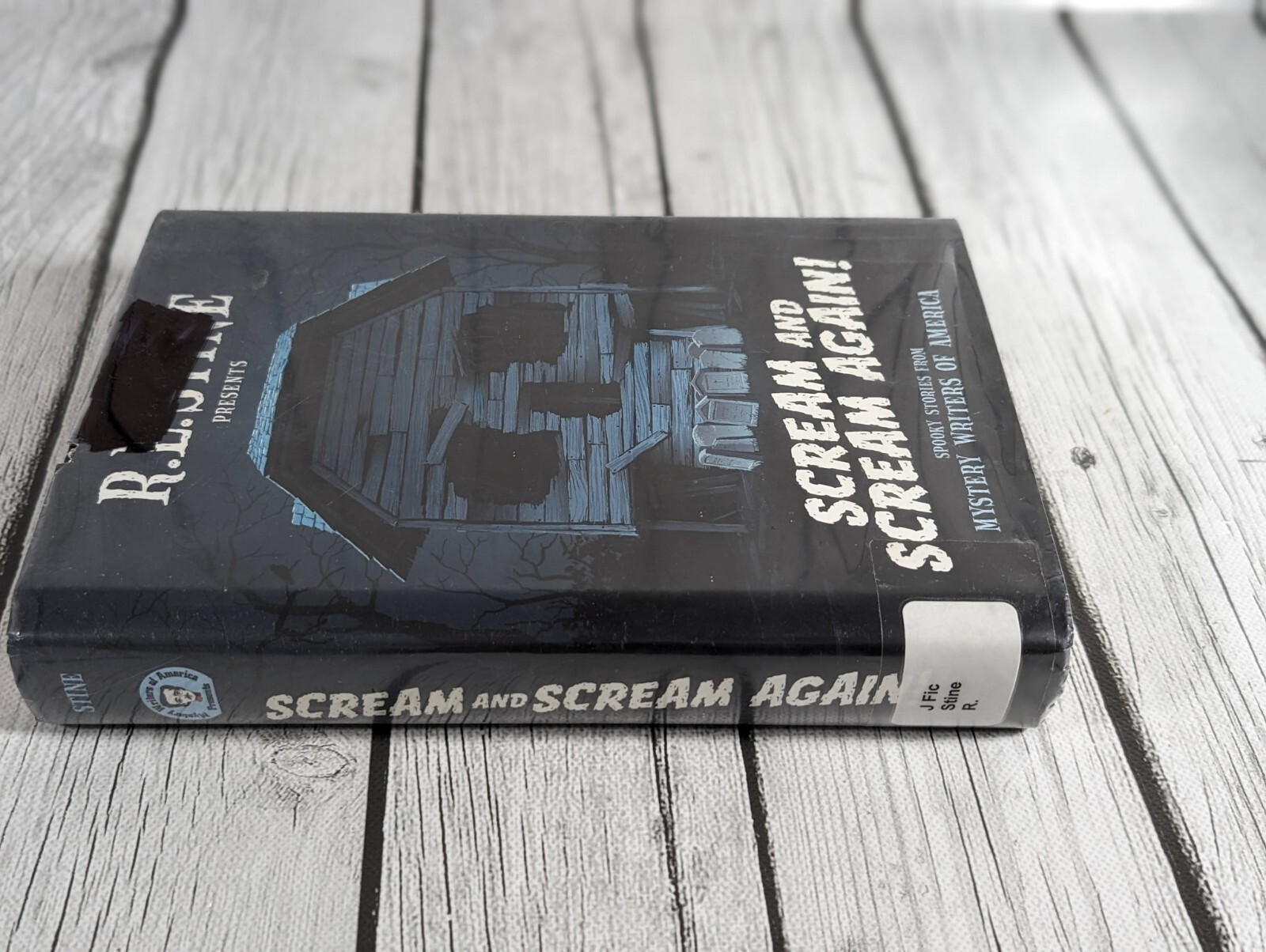 R.L. Stine Presents: Scream and Scream Again! -HC/DJ-1st Ed./1st print-Harper