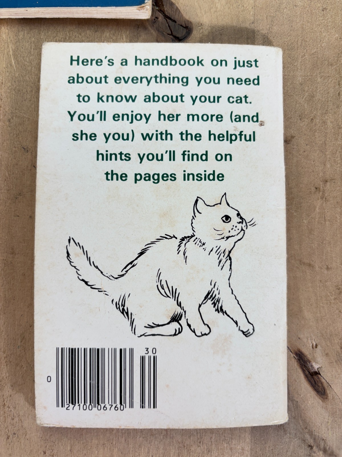Lot 4 Vtg Cat Books, Uncanny Cats, The Pocket Pet Encyclopedia, Home Pet Guide