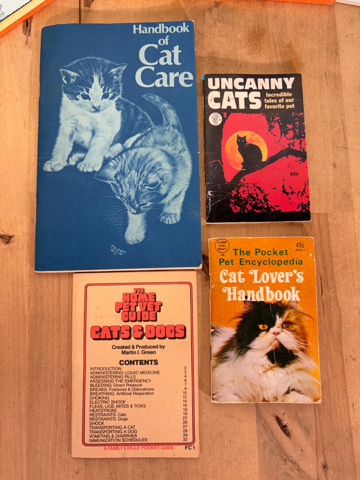 Lot 4 Vtg Cat Books, Uncanny Cats, The Pocket Pet Encyclopedia, Home Pet Guide
