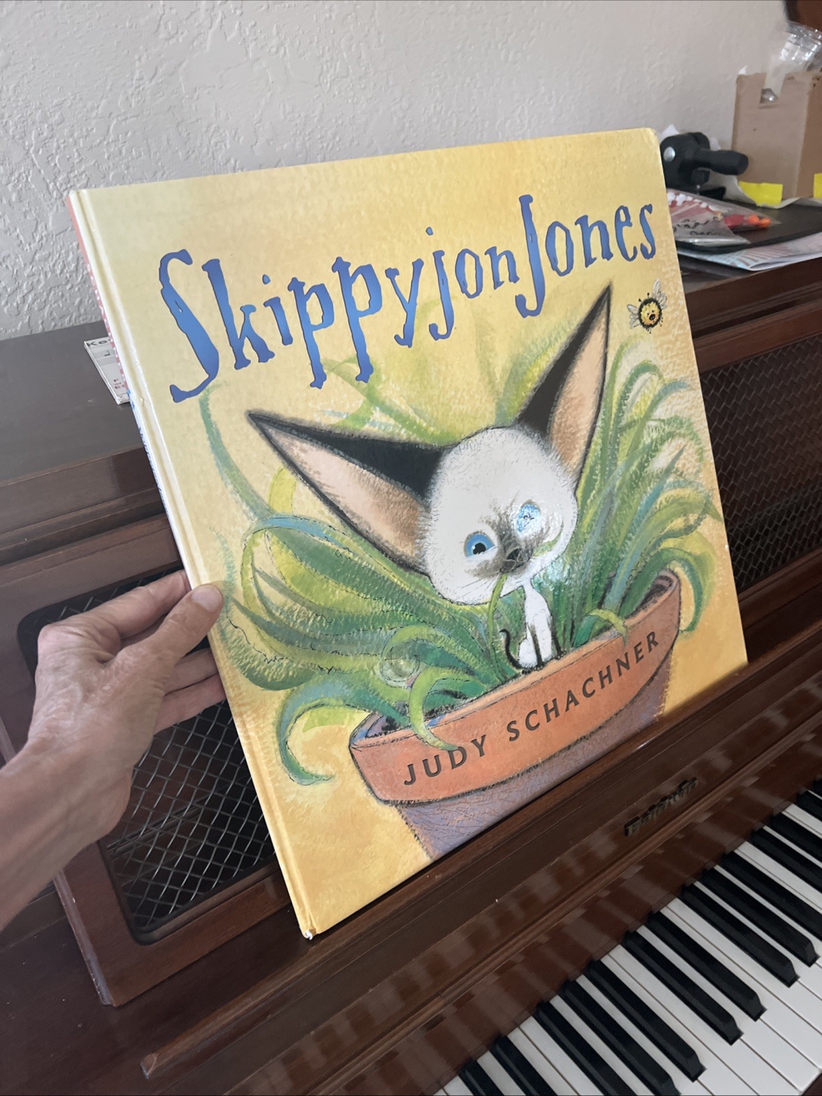 16″ HUGE Teacher Reading Group Book SkippyJon Jones Classroom Storytime Story