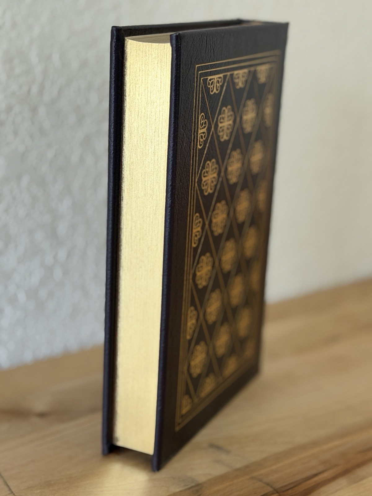 Mere Christianity by C.S. Lewis Collectors Edition Leatherbound HC Easton Press