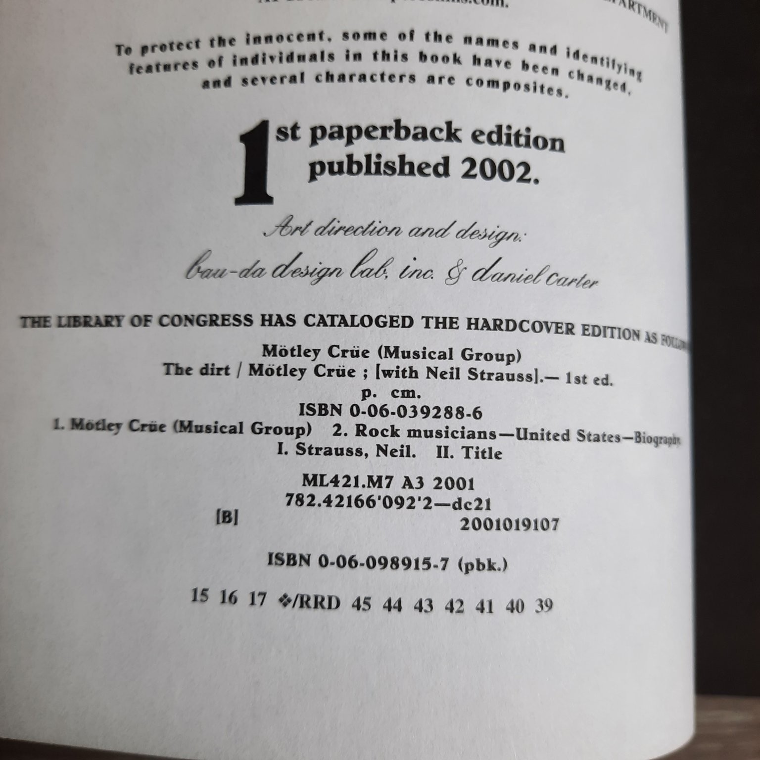The Dirt Mötley Crüe Neil Strauss 2002 1st Paperback Rock Biography Dey St.
