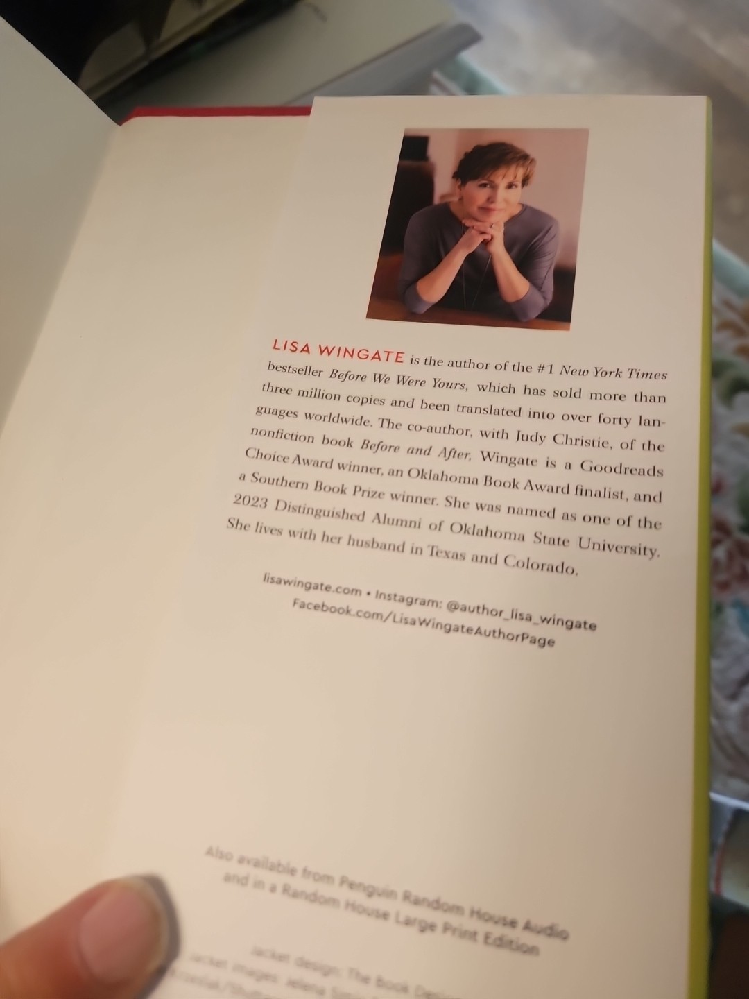 Shelterwood By Lisa Wingate HC DJ Like New Condition 1st Edition K3